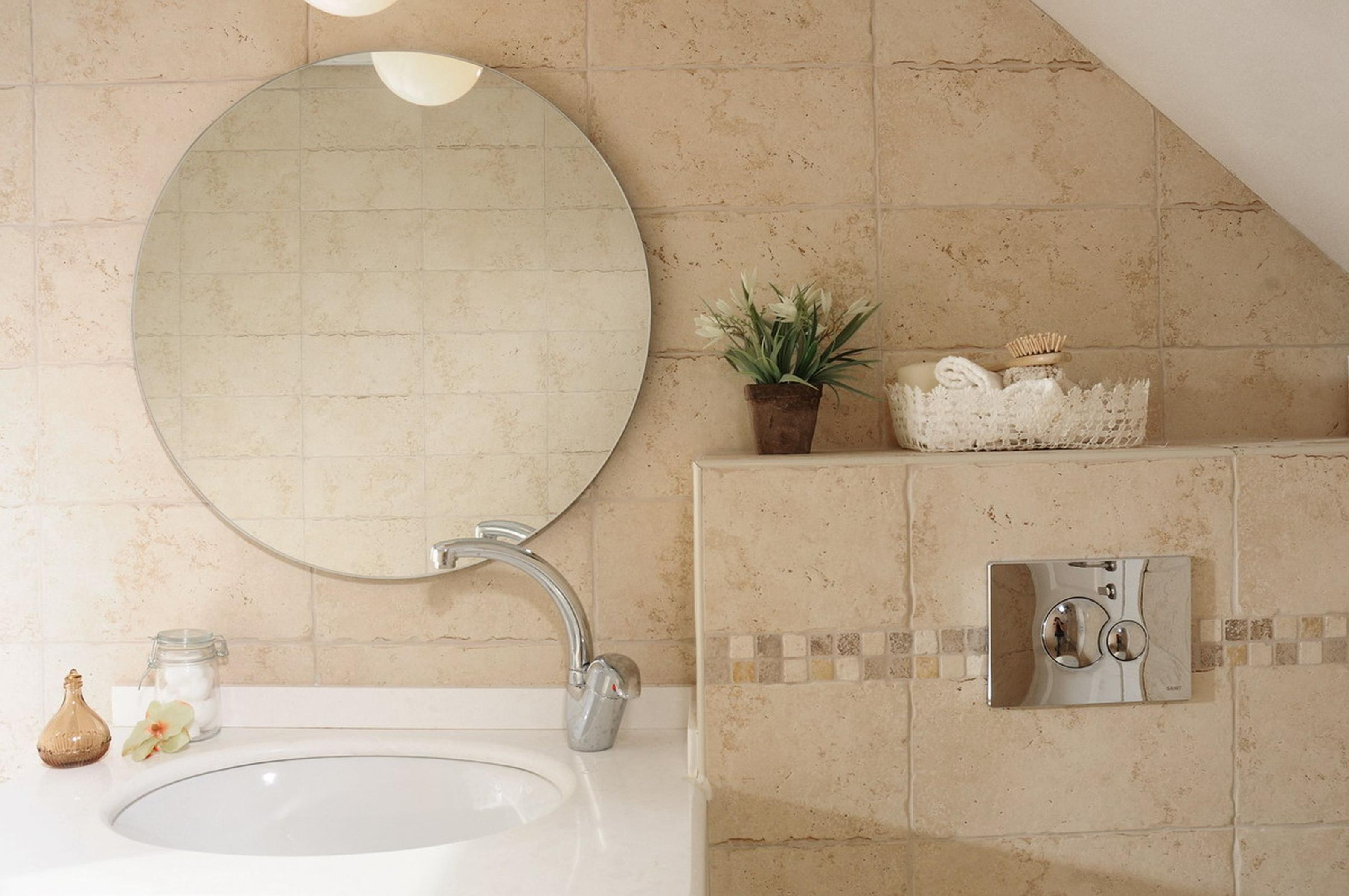 Dizengoff Suites