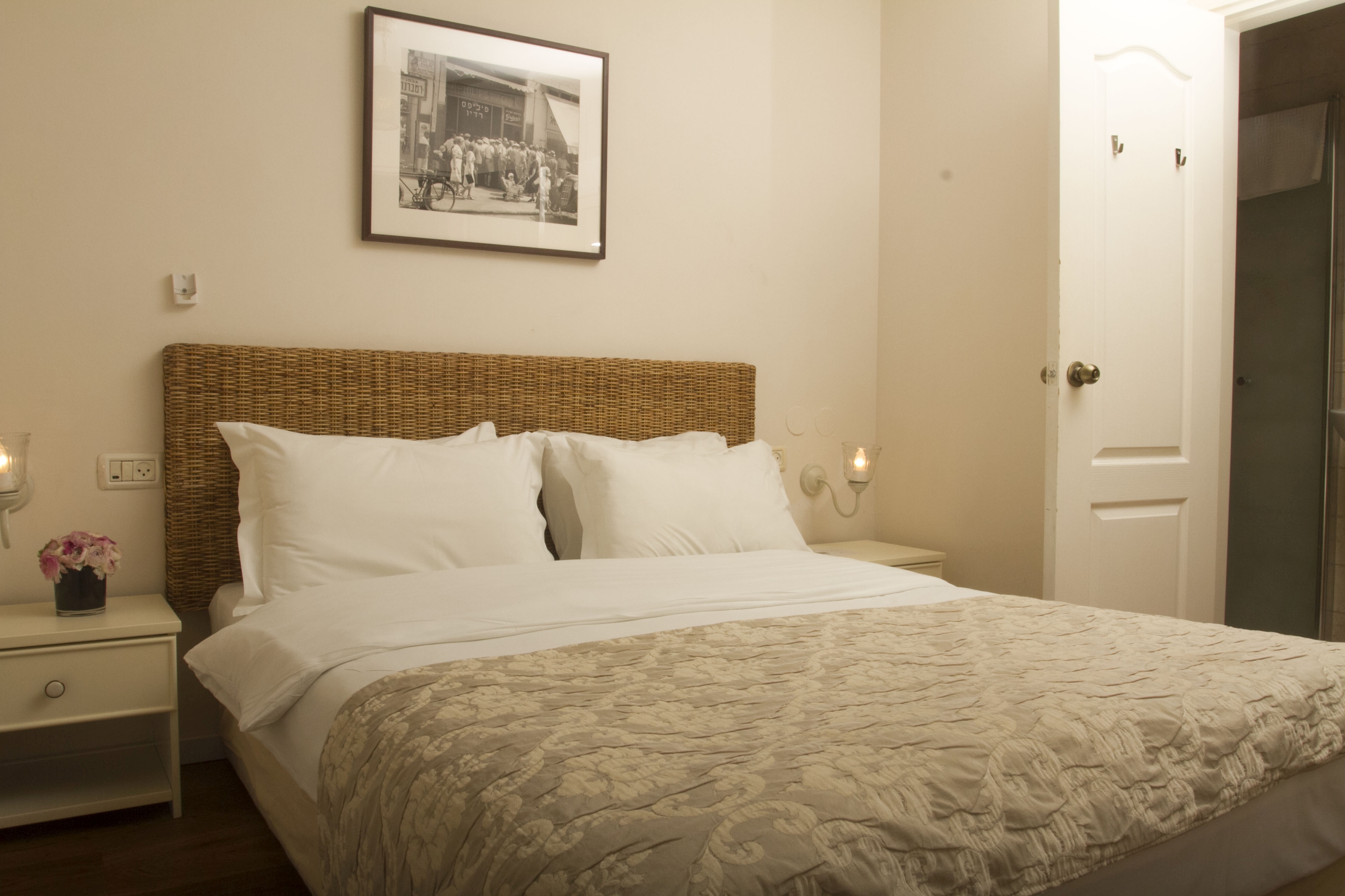 Dizengoff Suites