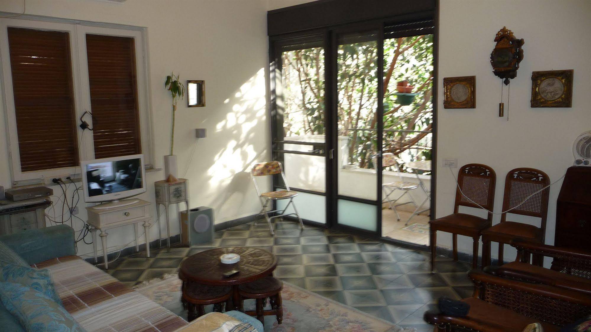 Elena Apartments