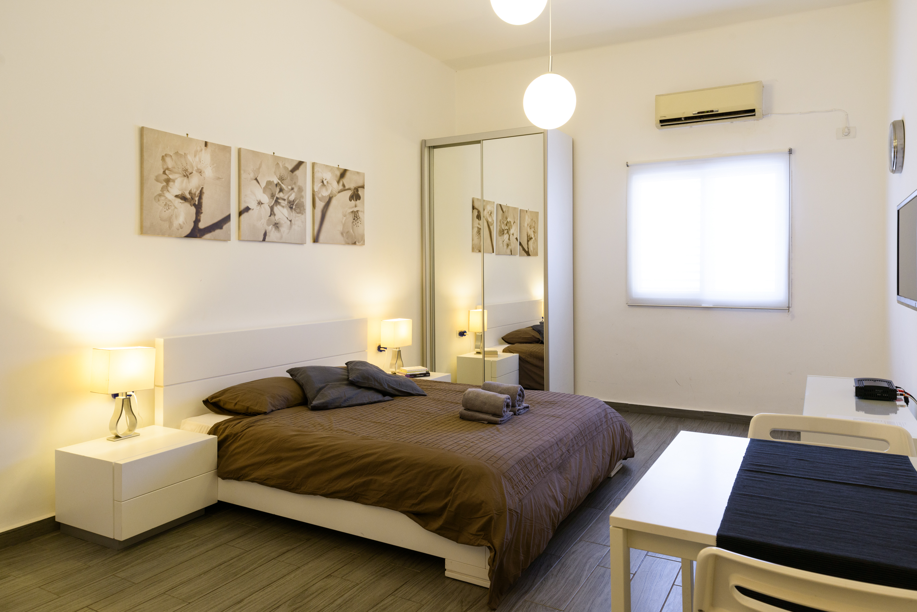 Frishman Apartments