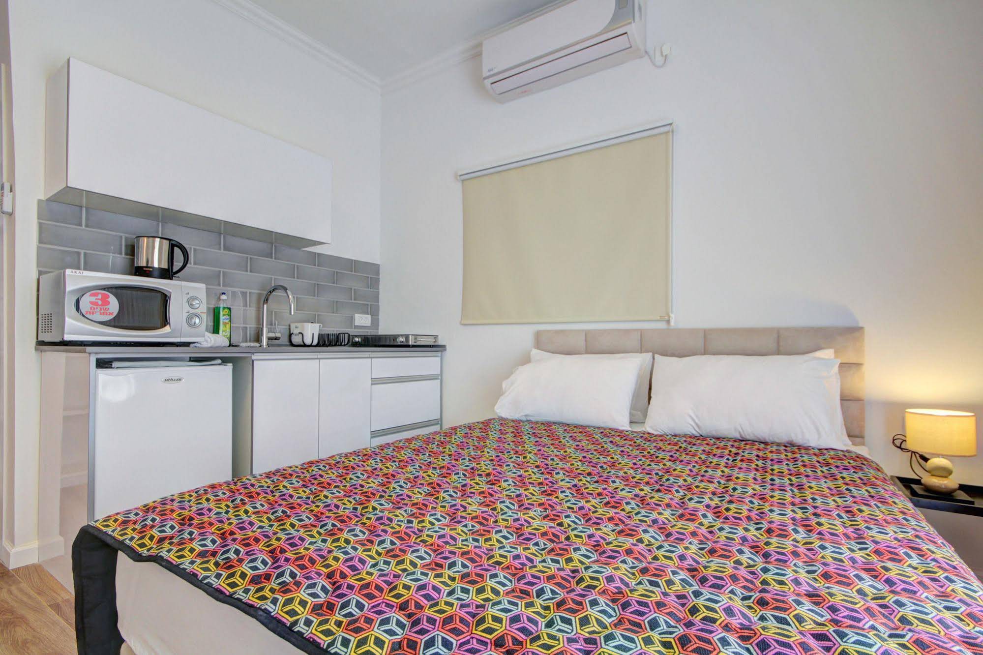 Geula Beach Boutique Apartments