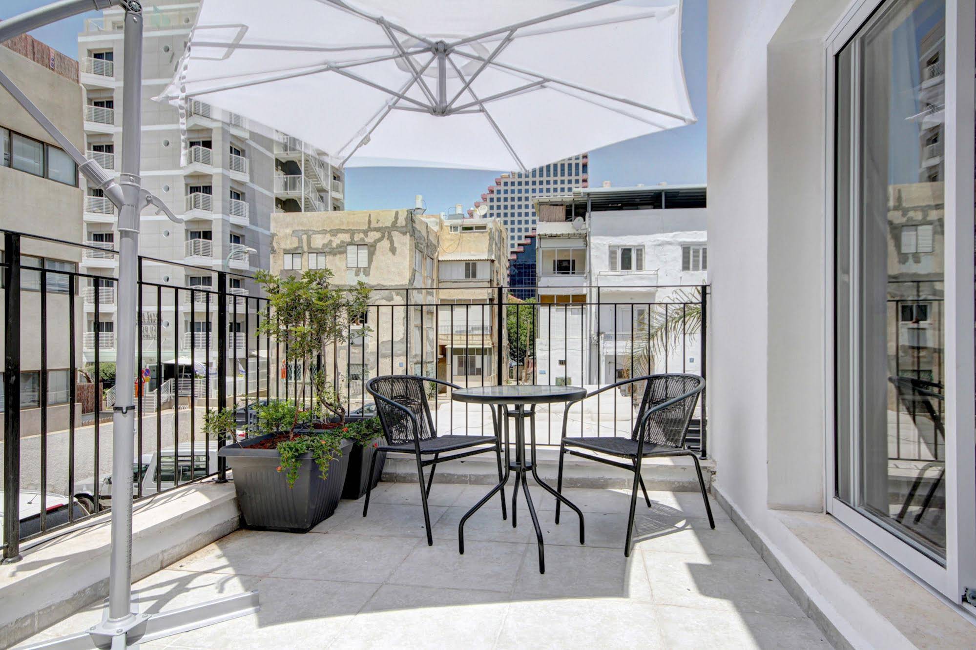Geula Beach Boutique Apartments