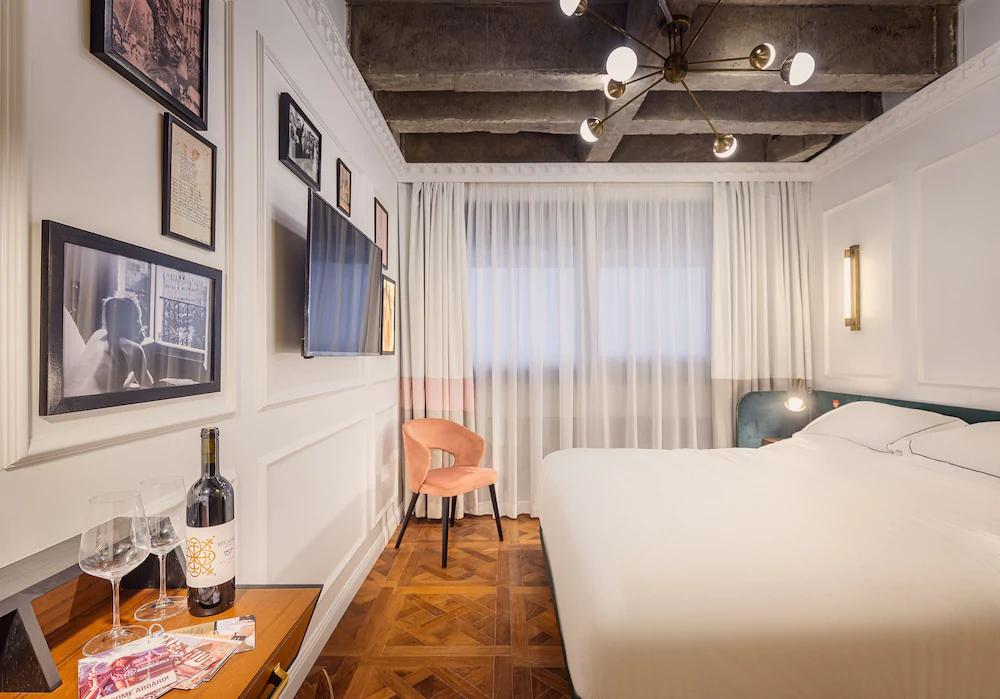 Hotel BoBo by Brown Hotels