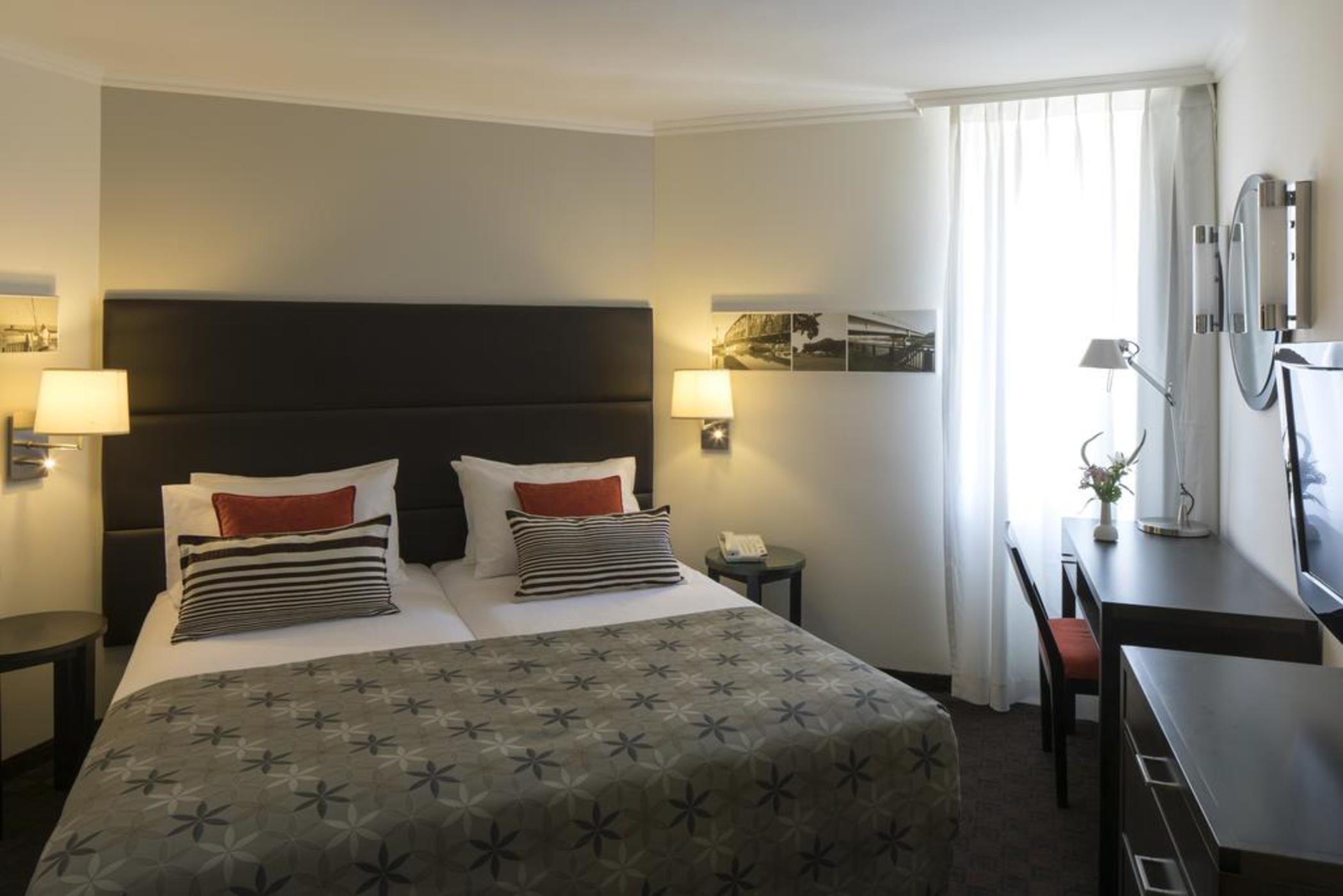 Hotel Metropolitan & Metropolitan Suites