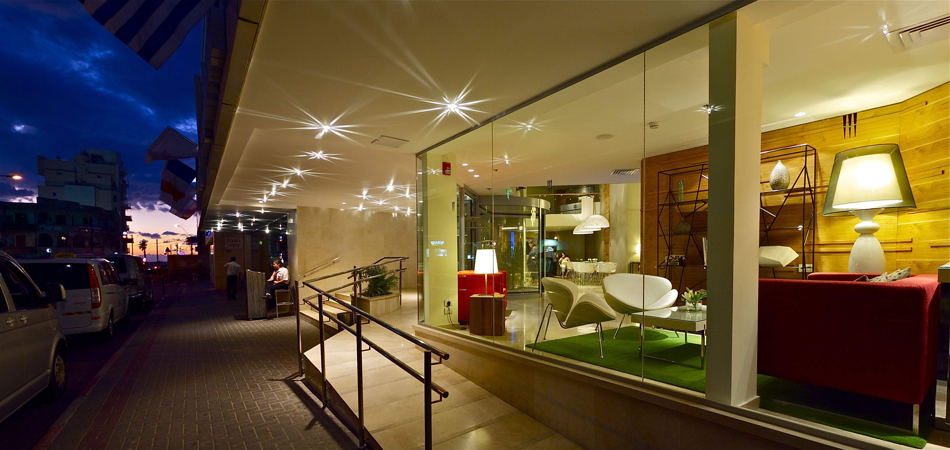 Hotel Metropolitan & Metropolitan Suites