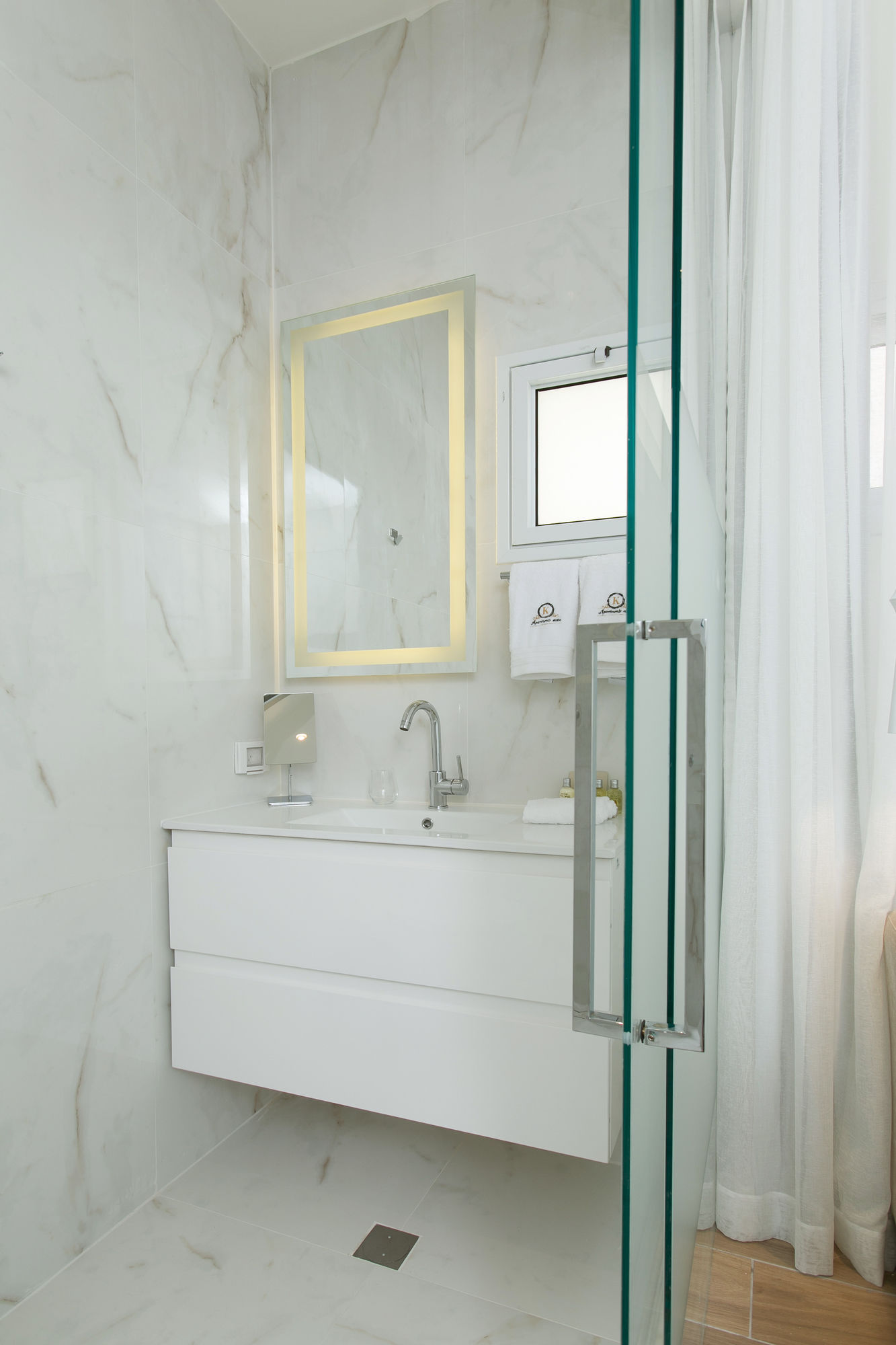 K Apartments Suites