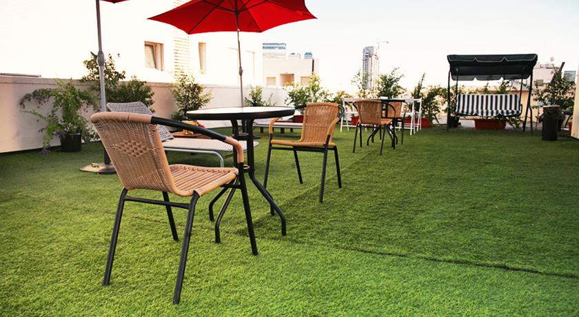 Lenis Hotel