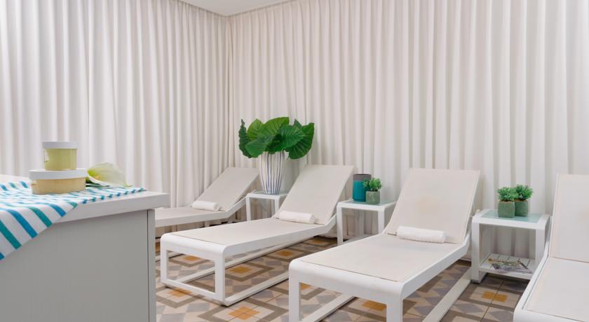 Leonardo City Tower Hotel Tel Aviv