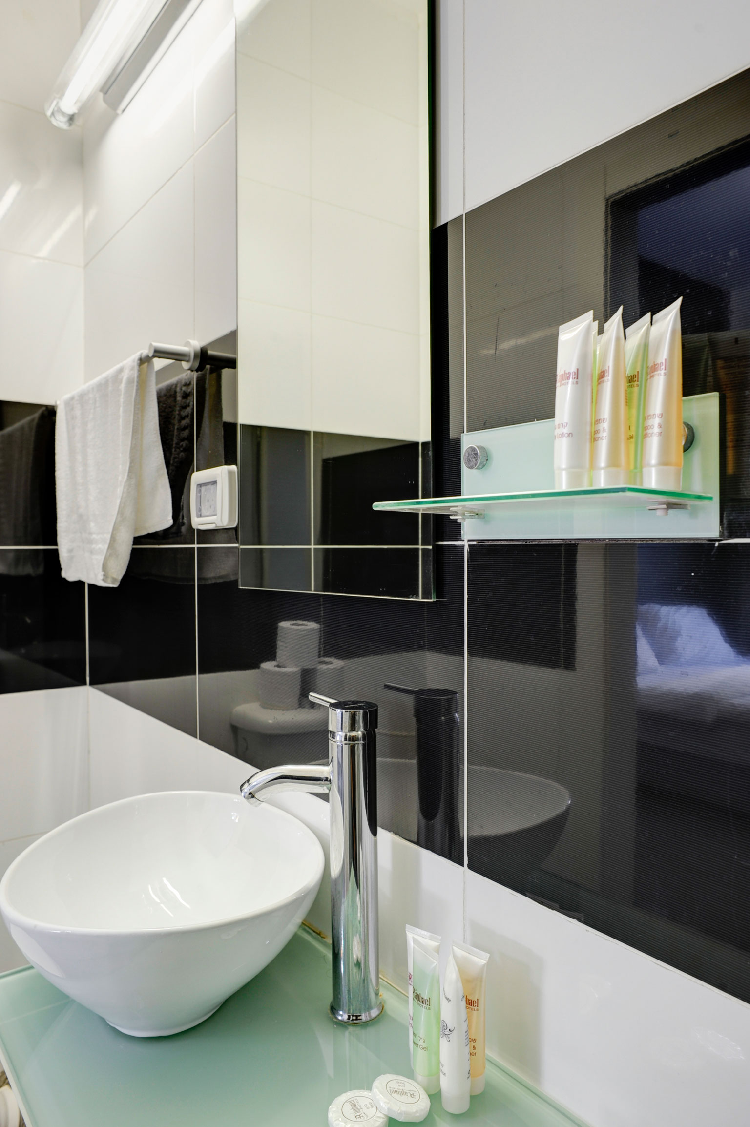 Liber Tel Aviv Sea Shore Suites