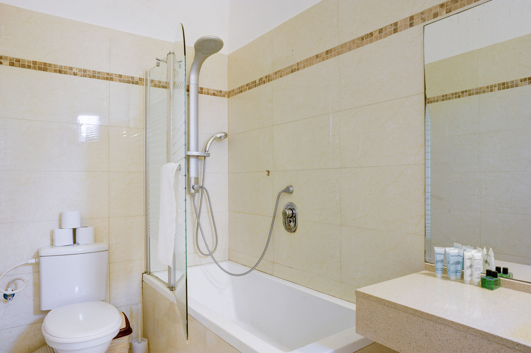 Liber Tel Aviv Sea Shore Suites
