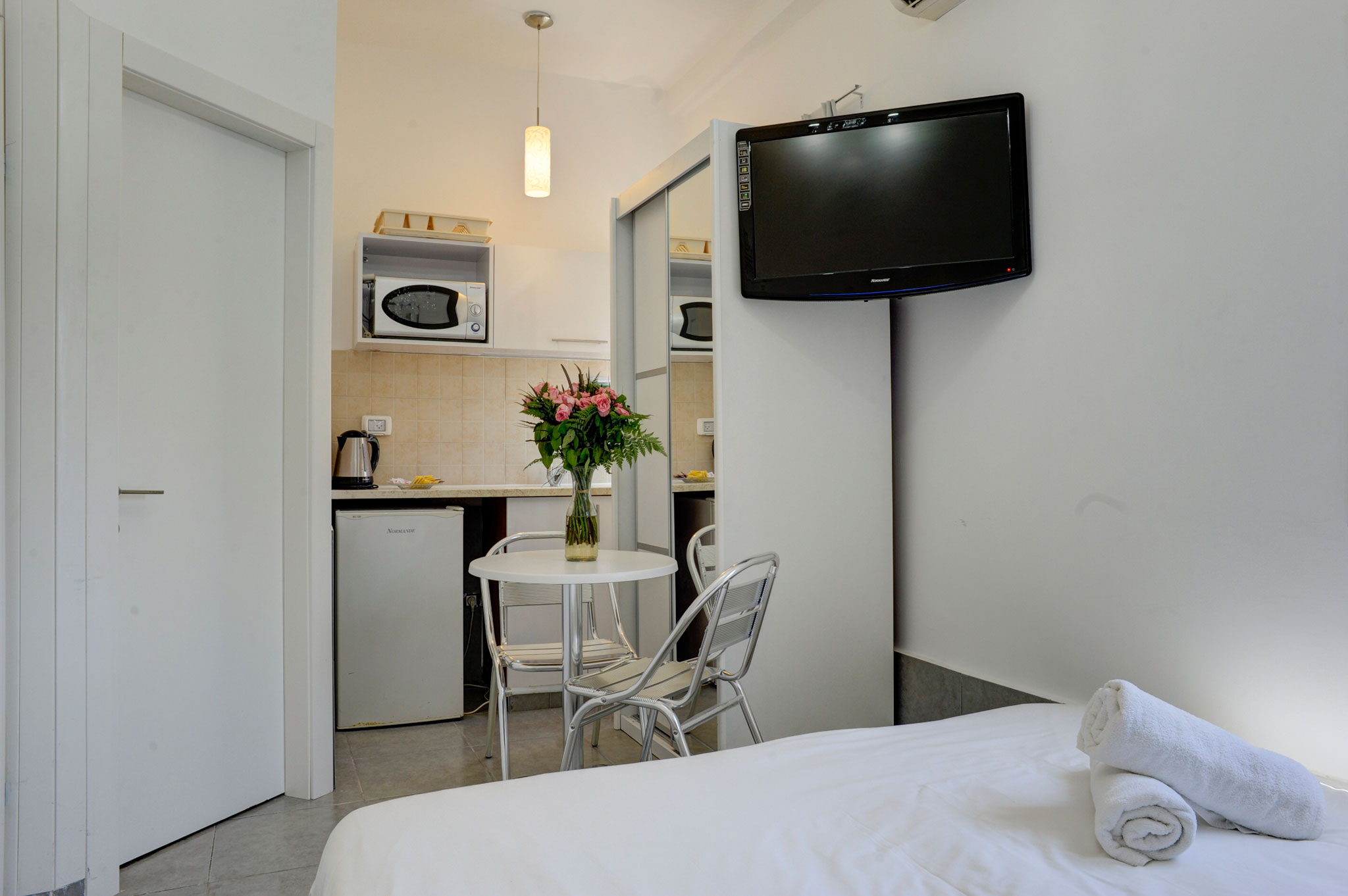 Liber Tel Aviv Sea Shore Suites