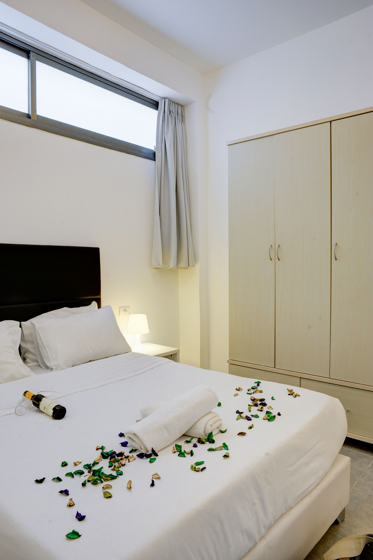 Liber Tel Aviv Sea Shore Suites
