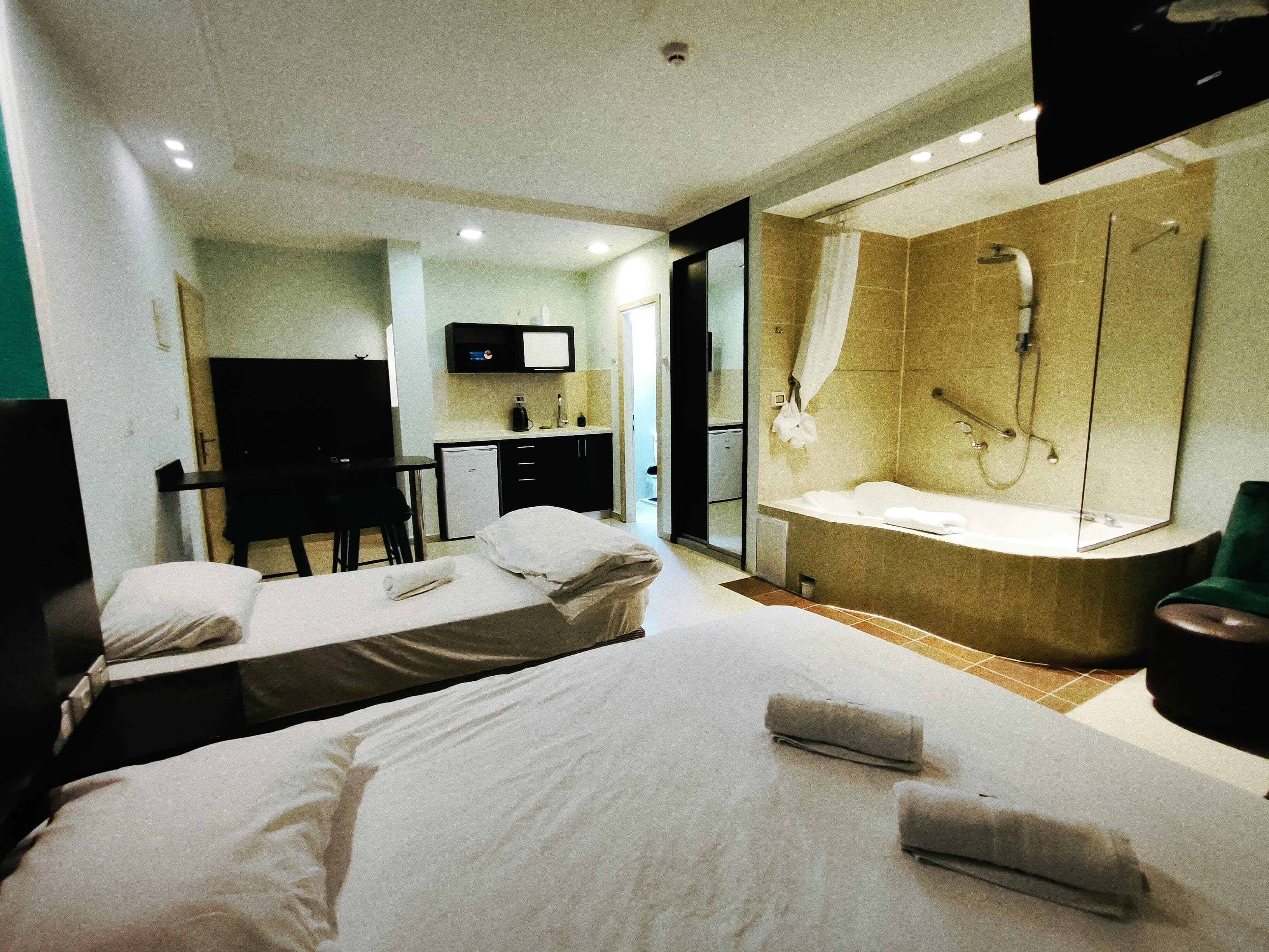 Marina Beach Hotel
