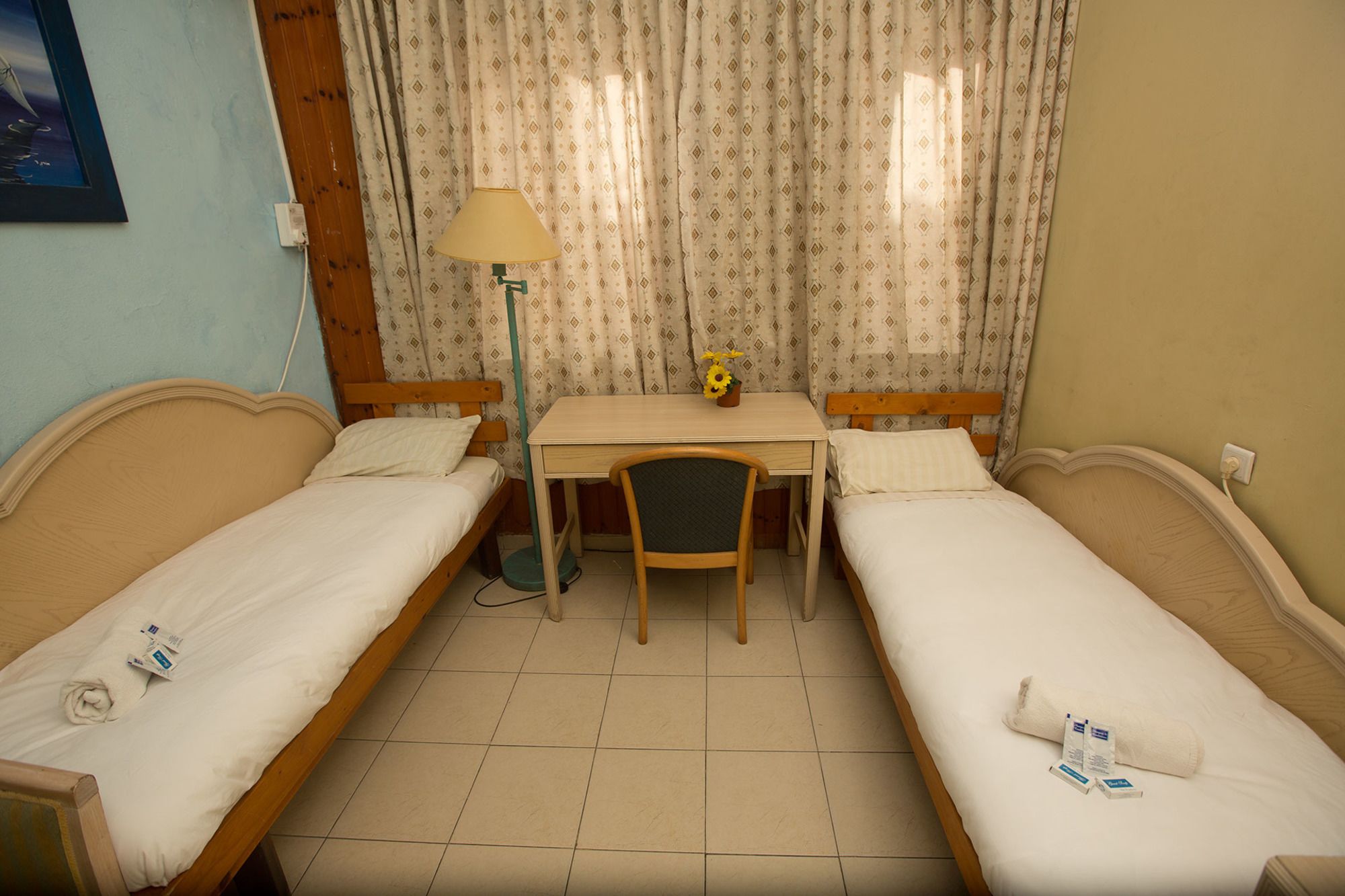 Momo's Hostel