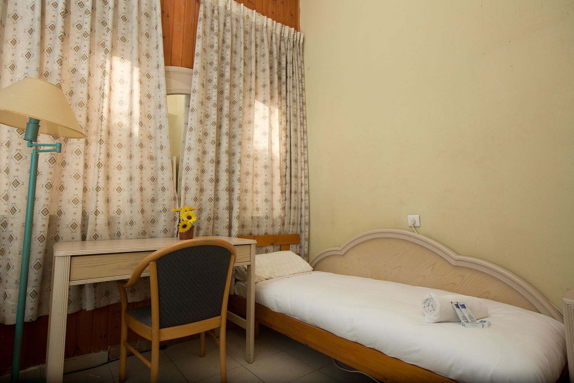 Momo's Hostel