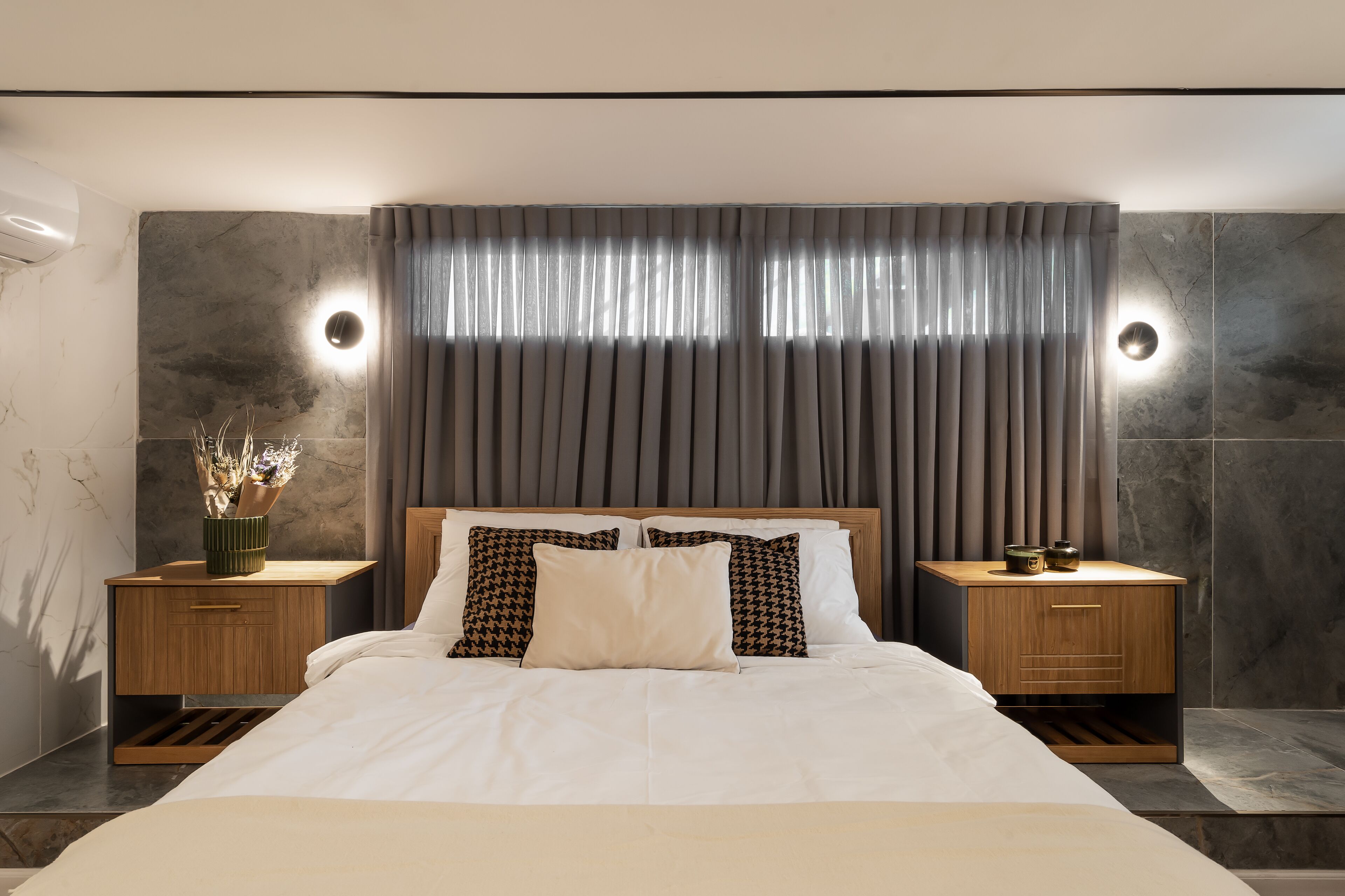 Mulan Tlv Hotel