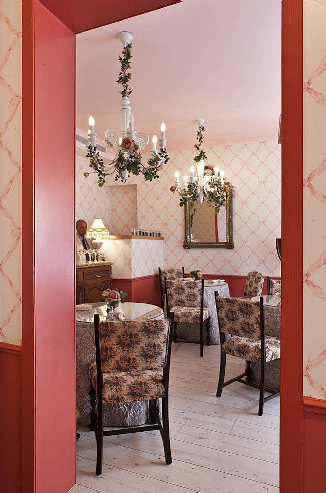 The Elliot Boutique Hotel