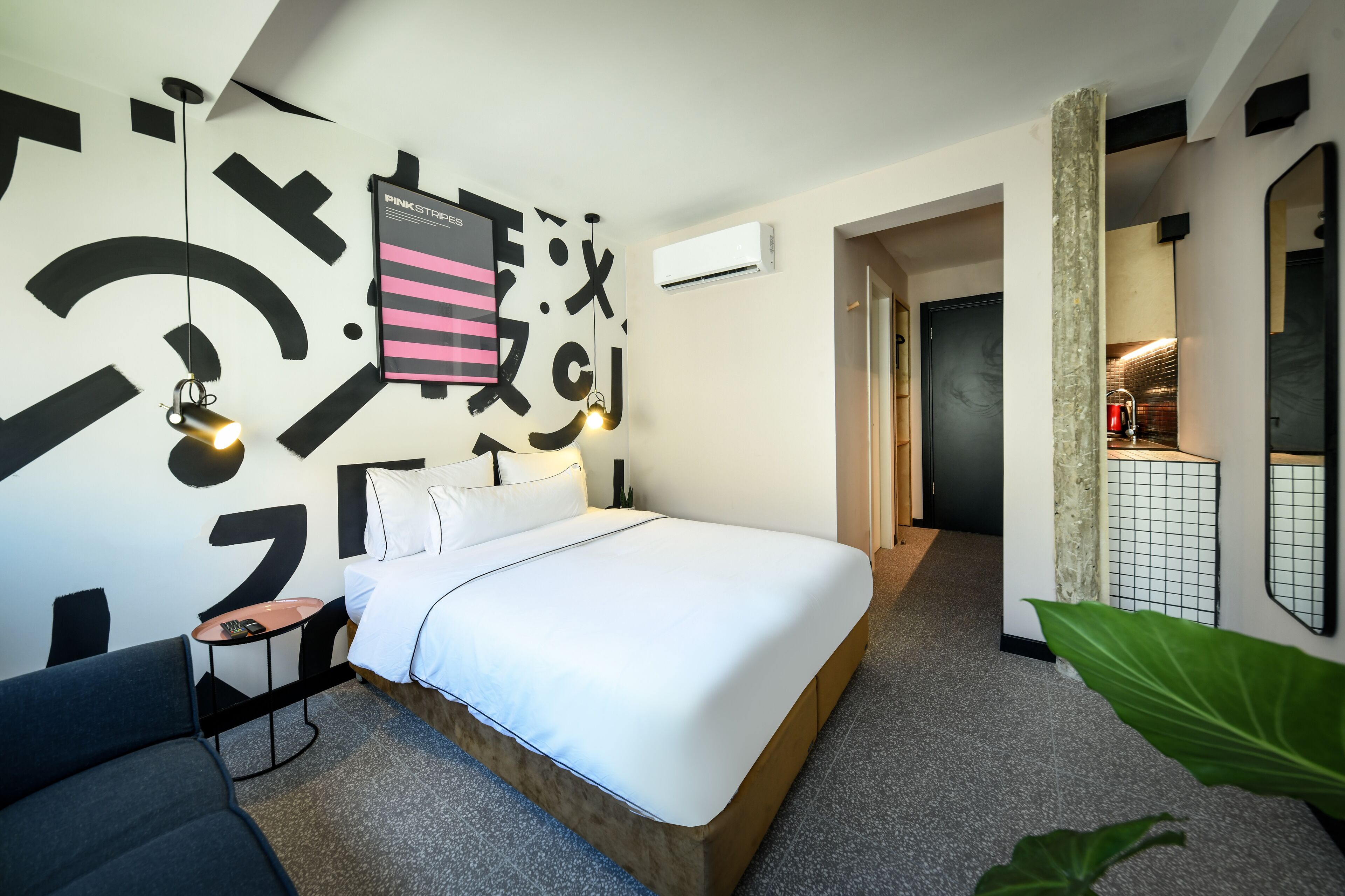 Pixel – An Autonomous Hotel by Loginn