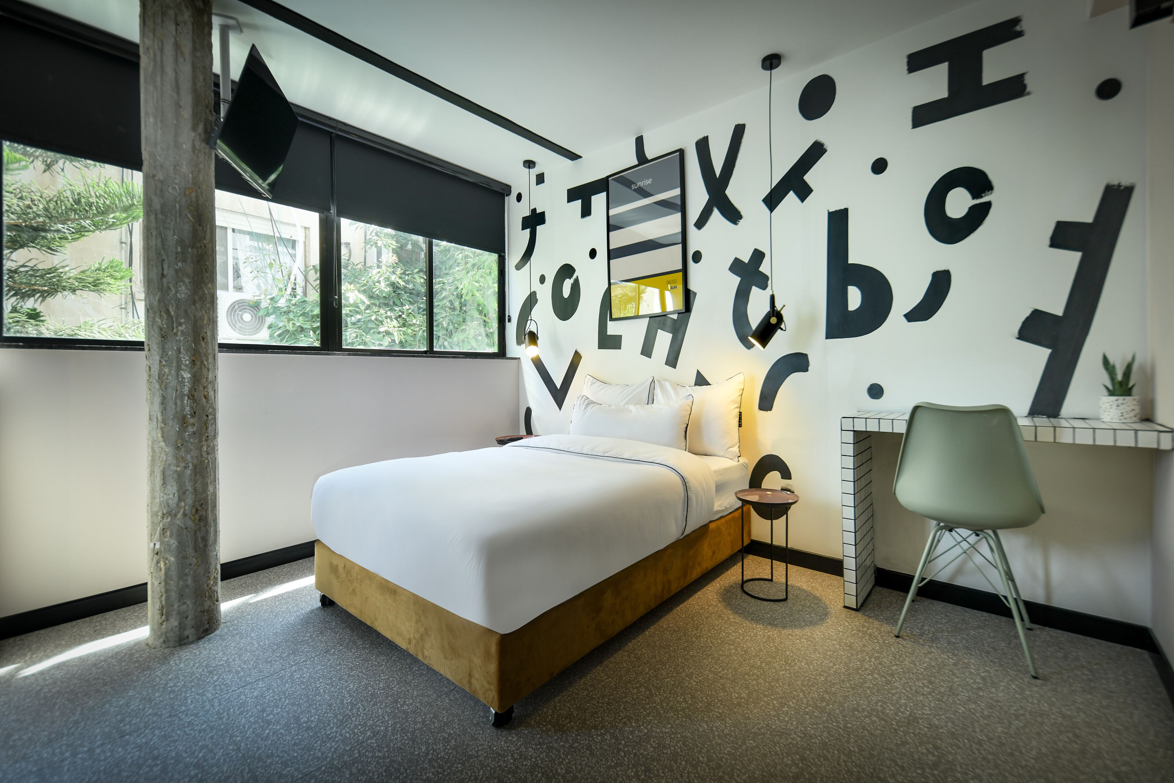 Pixel – An Autonomous Hotel by Loginn