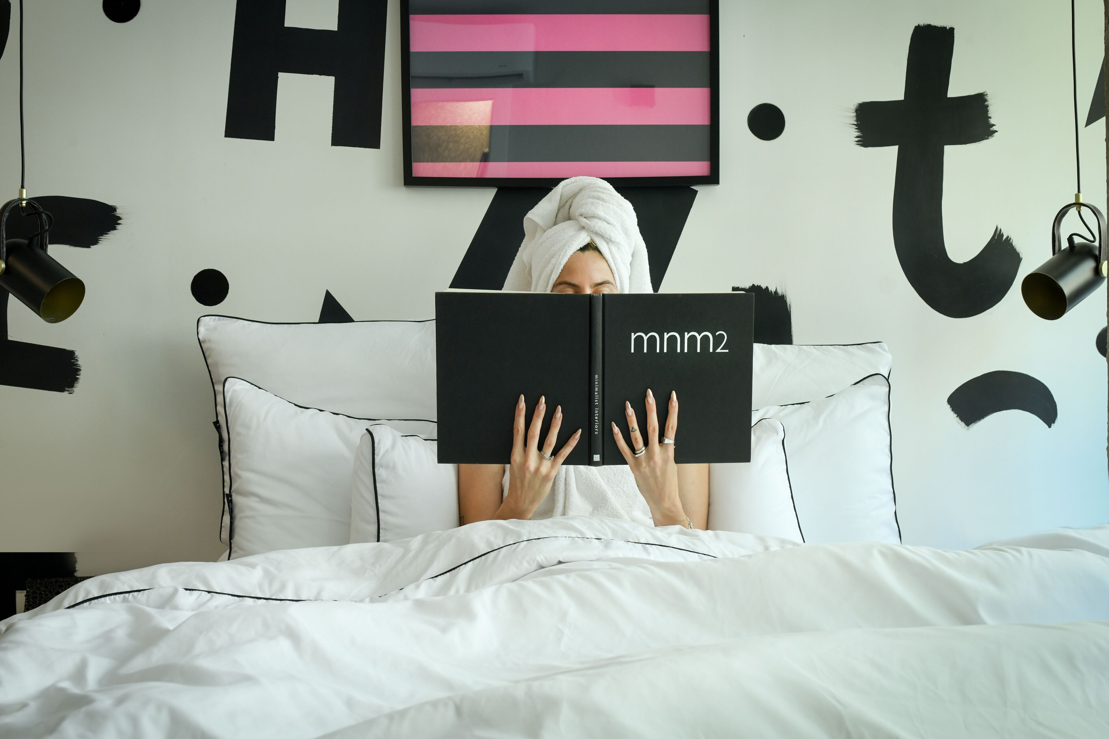 Pixel – An Autonomous Hotel by Loginn