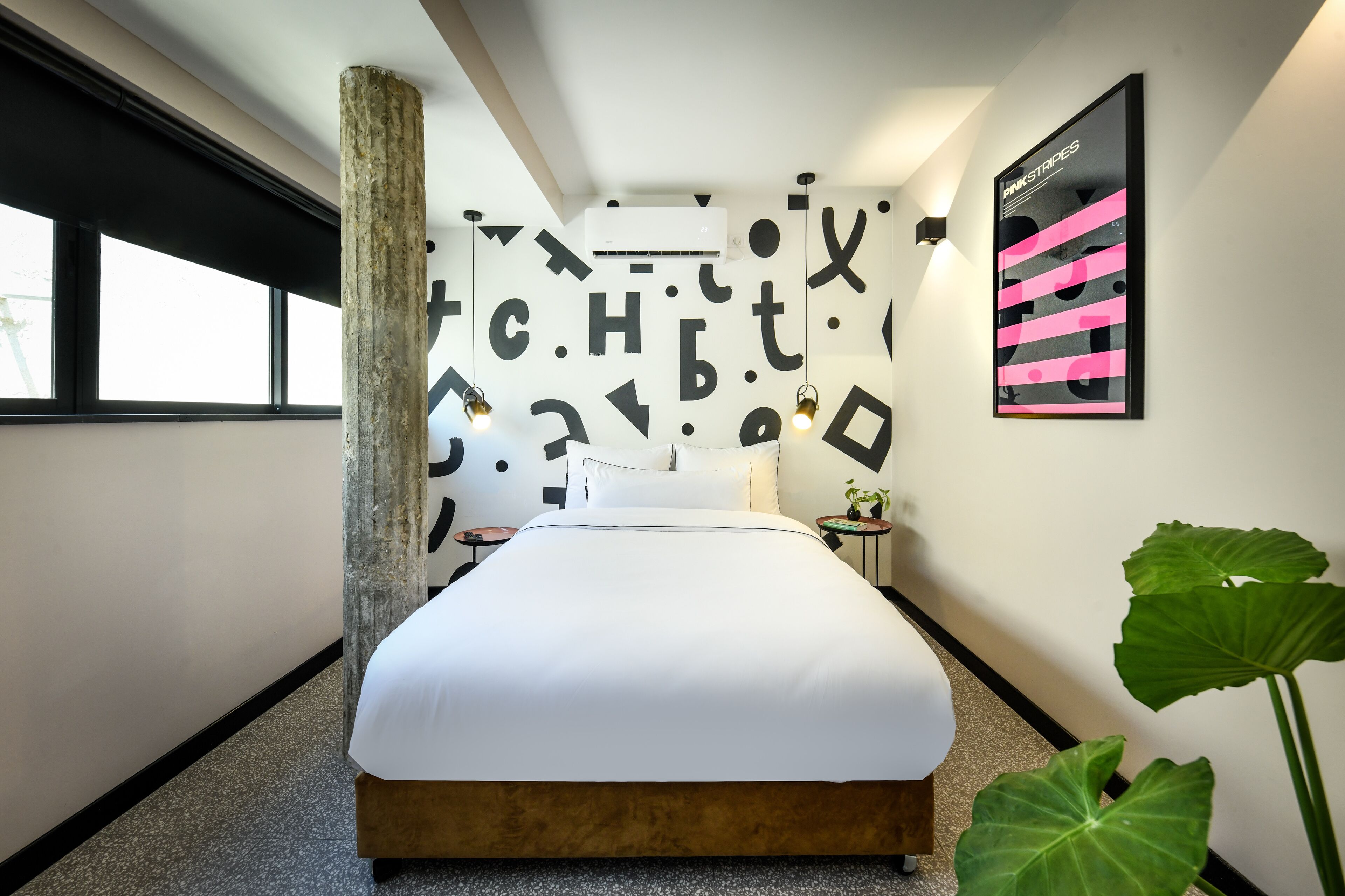 Pixel – An Autonomous Hotel by Loginn