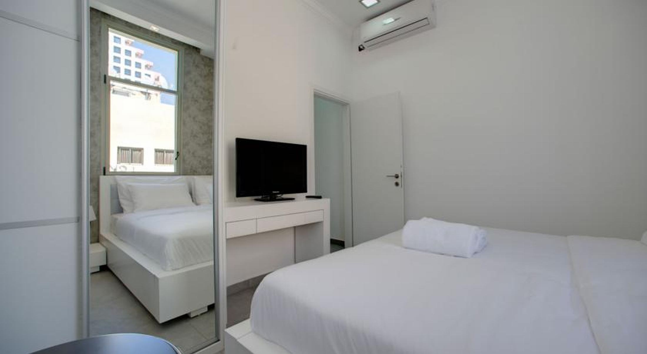Residence Suites