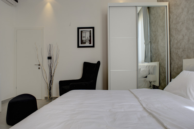 Residence Suites