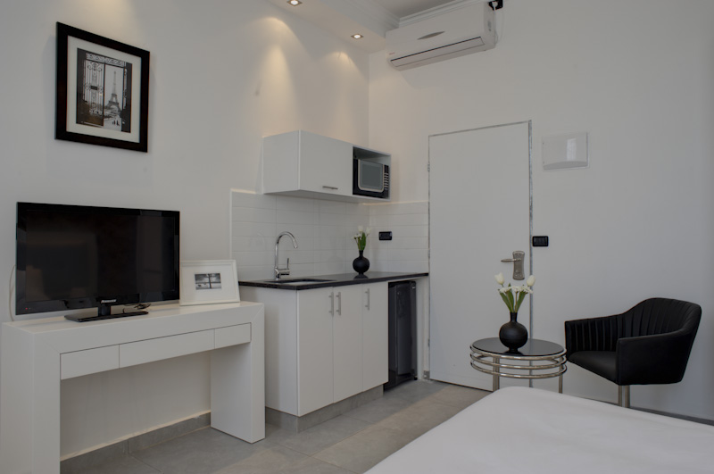 Residence Suites
