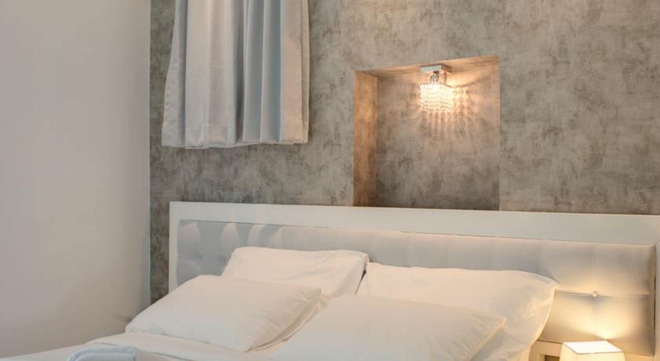 Residence Suites