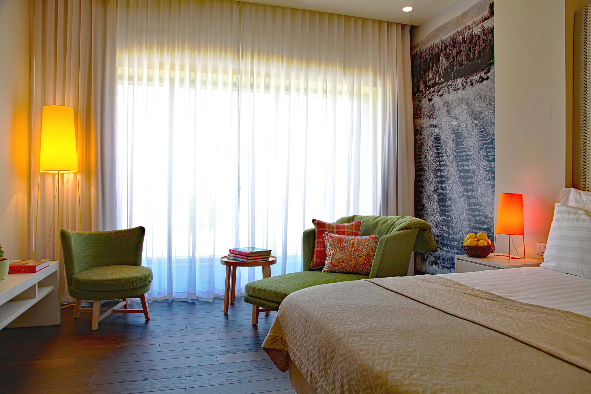 Sadot Hotel