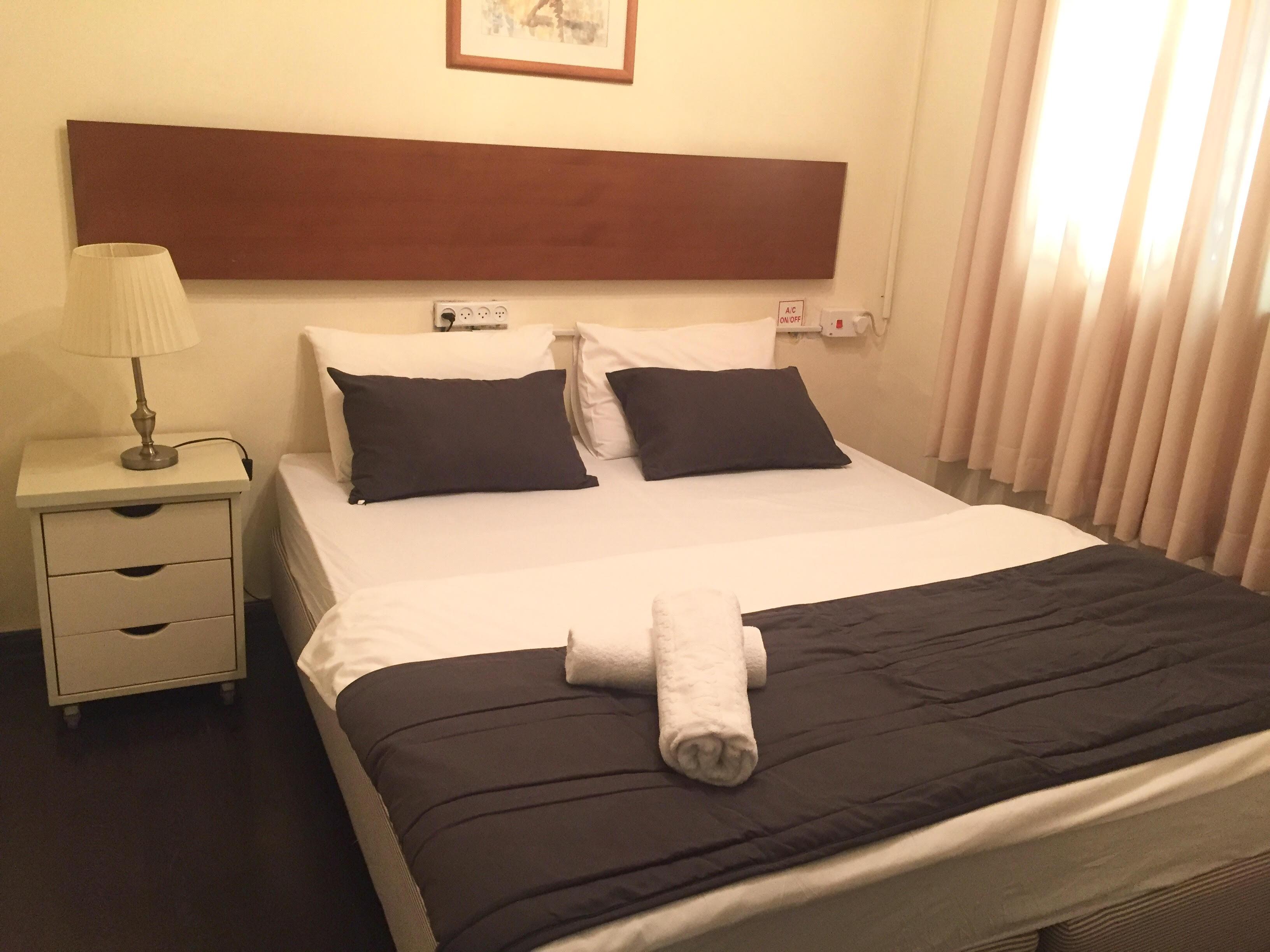 Sea Side Hotel