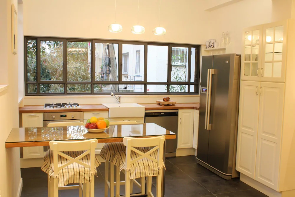 Tel Aviv Home