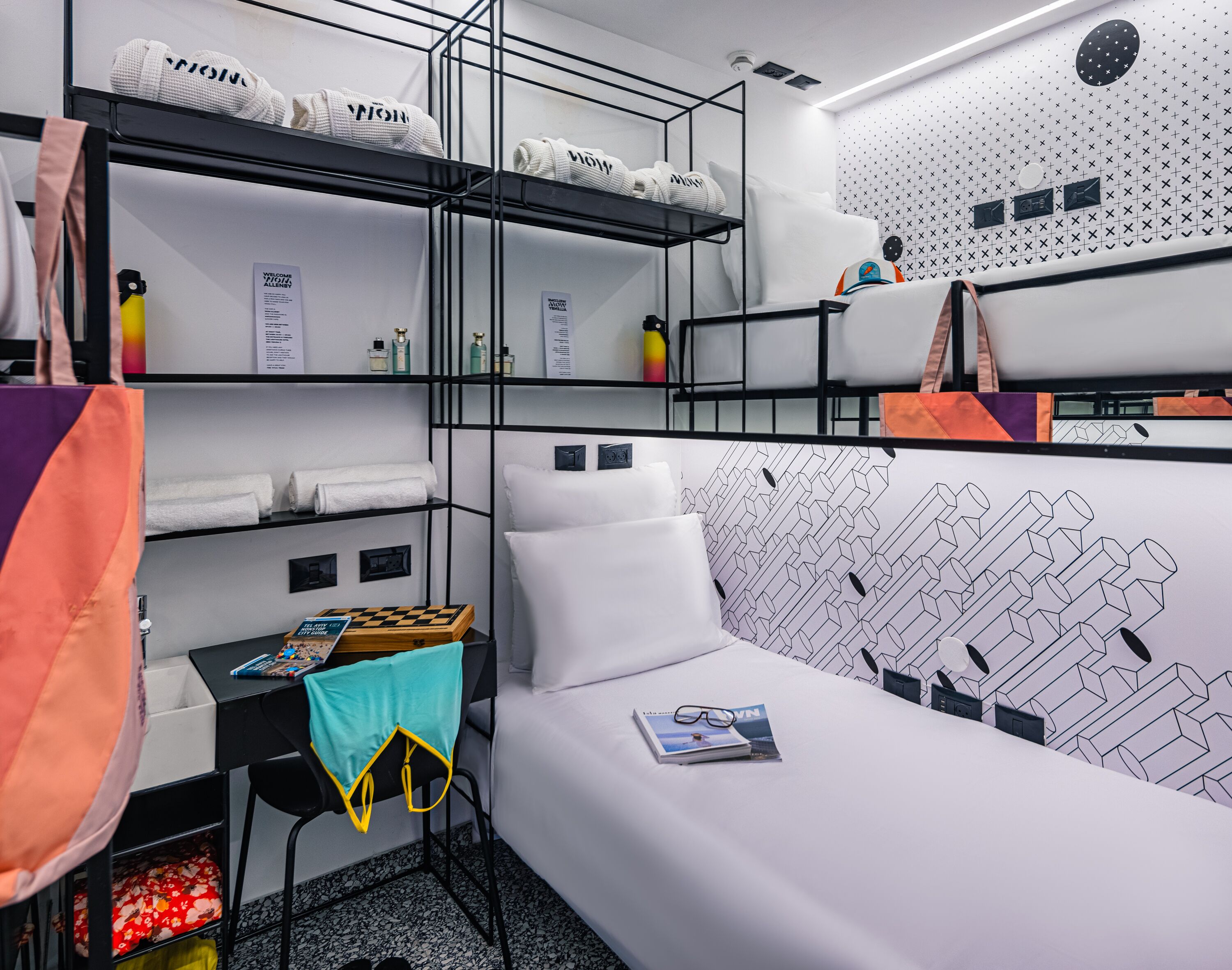 Wom Beach Pod Hotel - A Member Of Brown