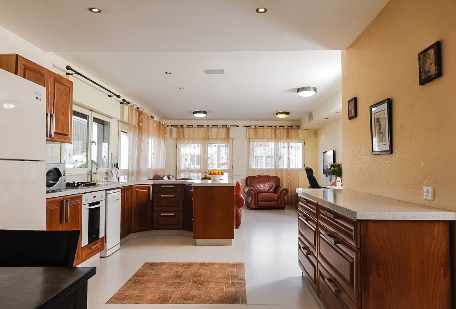 Yarden Seaside Apartments