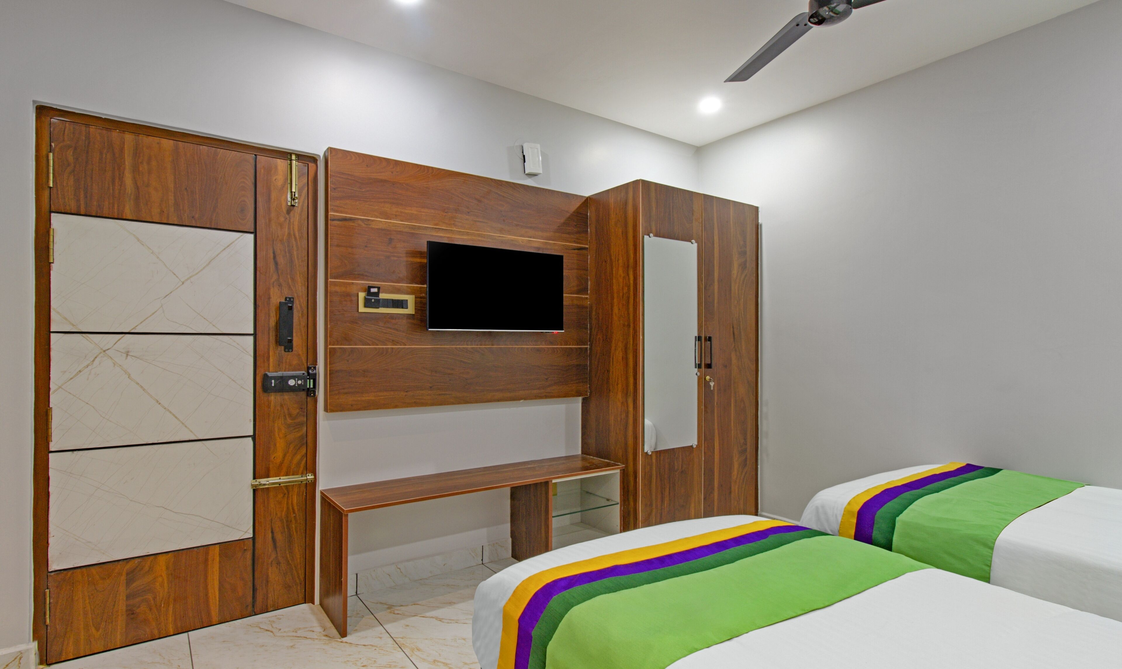 Treebo Trend Abhi Suites