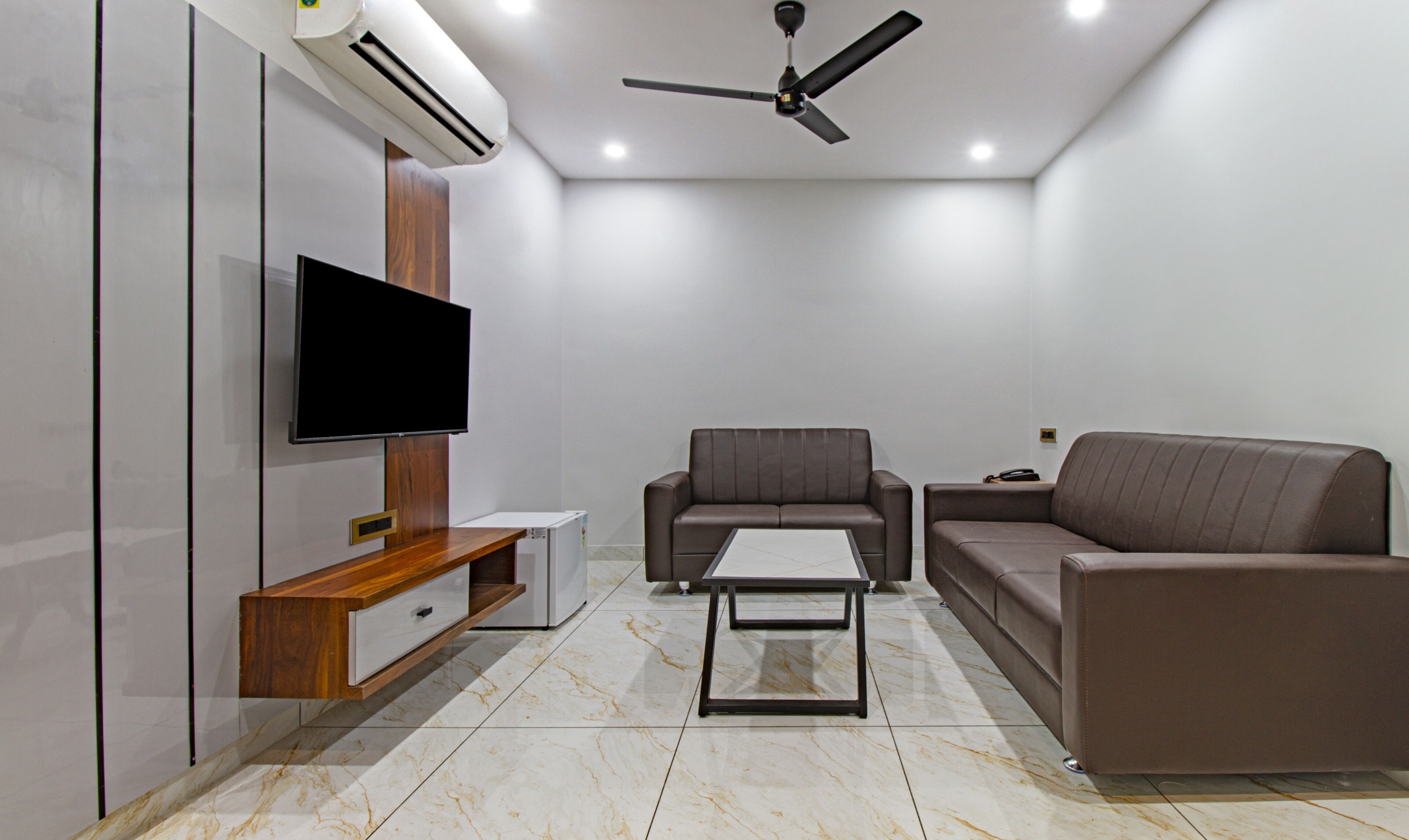 Treebo Trend Abhi Suites