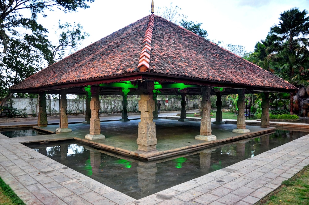 Aalankrita Resort & Convention
