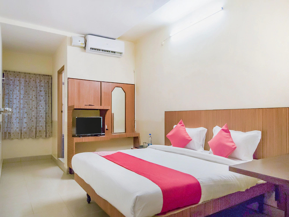 Anupama Residency by OYO Rooms