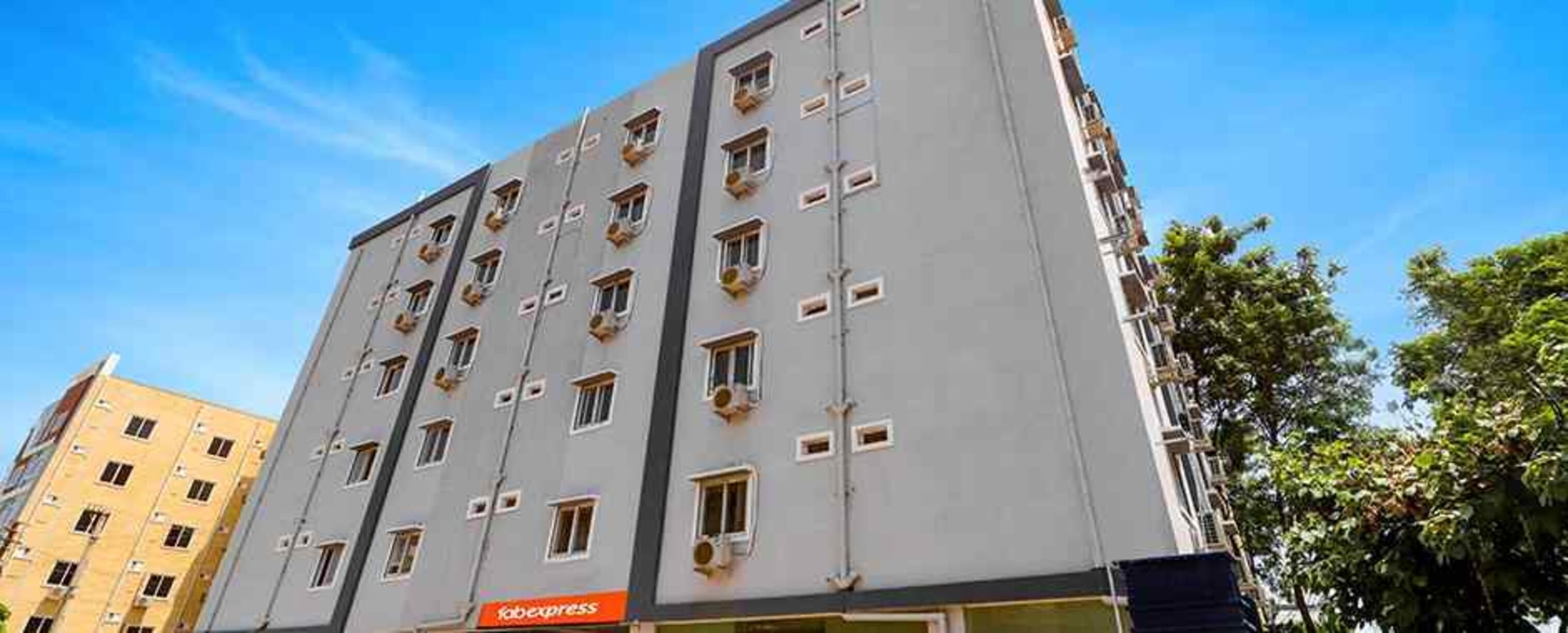 Broholic Suites I by Fabhotel