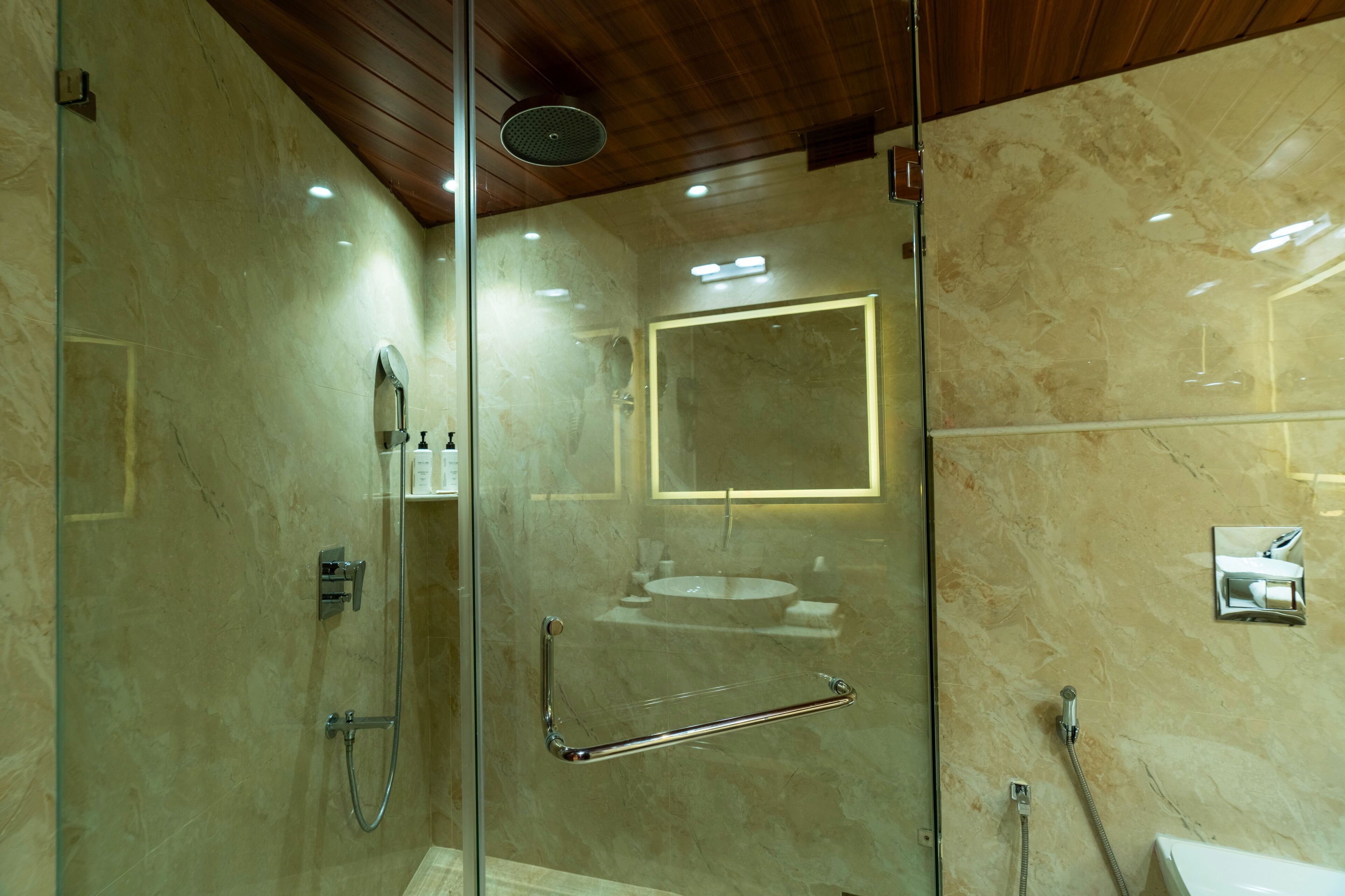 Clarks Inn Suites Hyderabad Airport