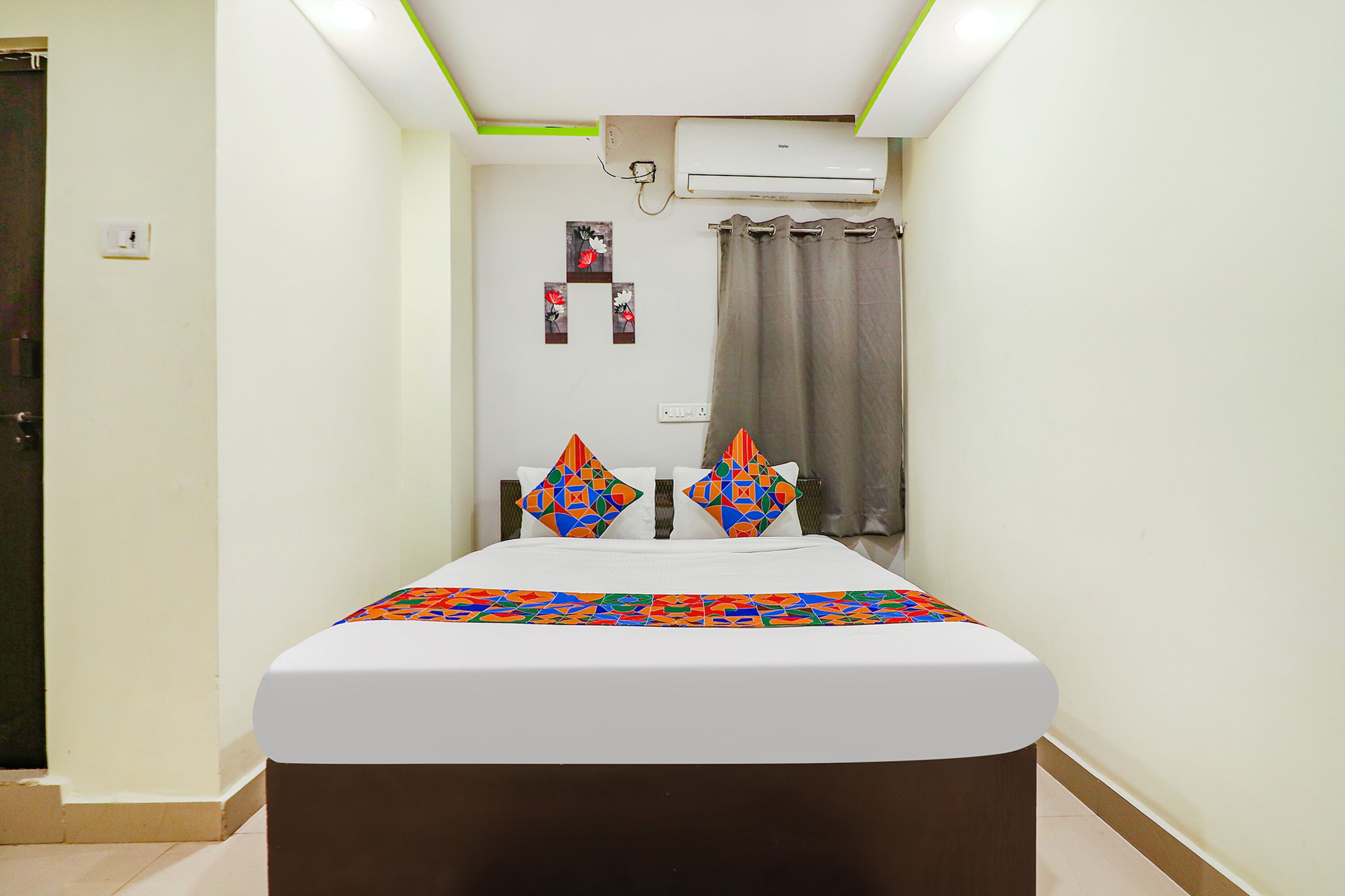 Fabexpress Broholic Suites