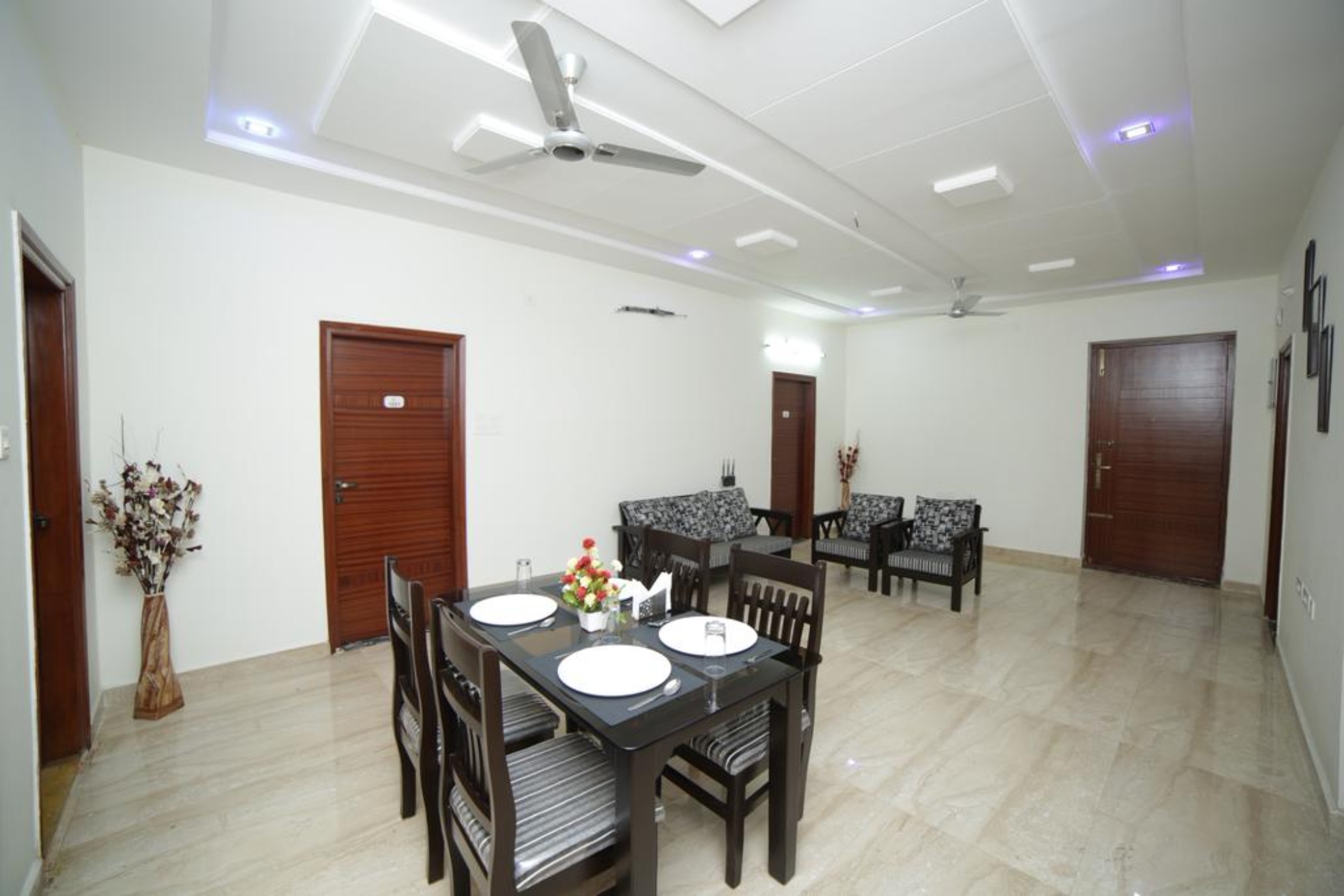 Hallmark Inn Kukatpally