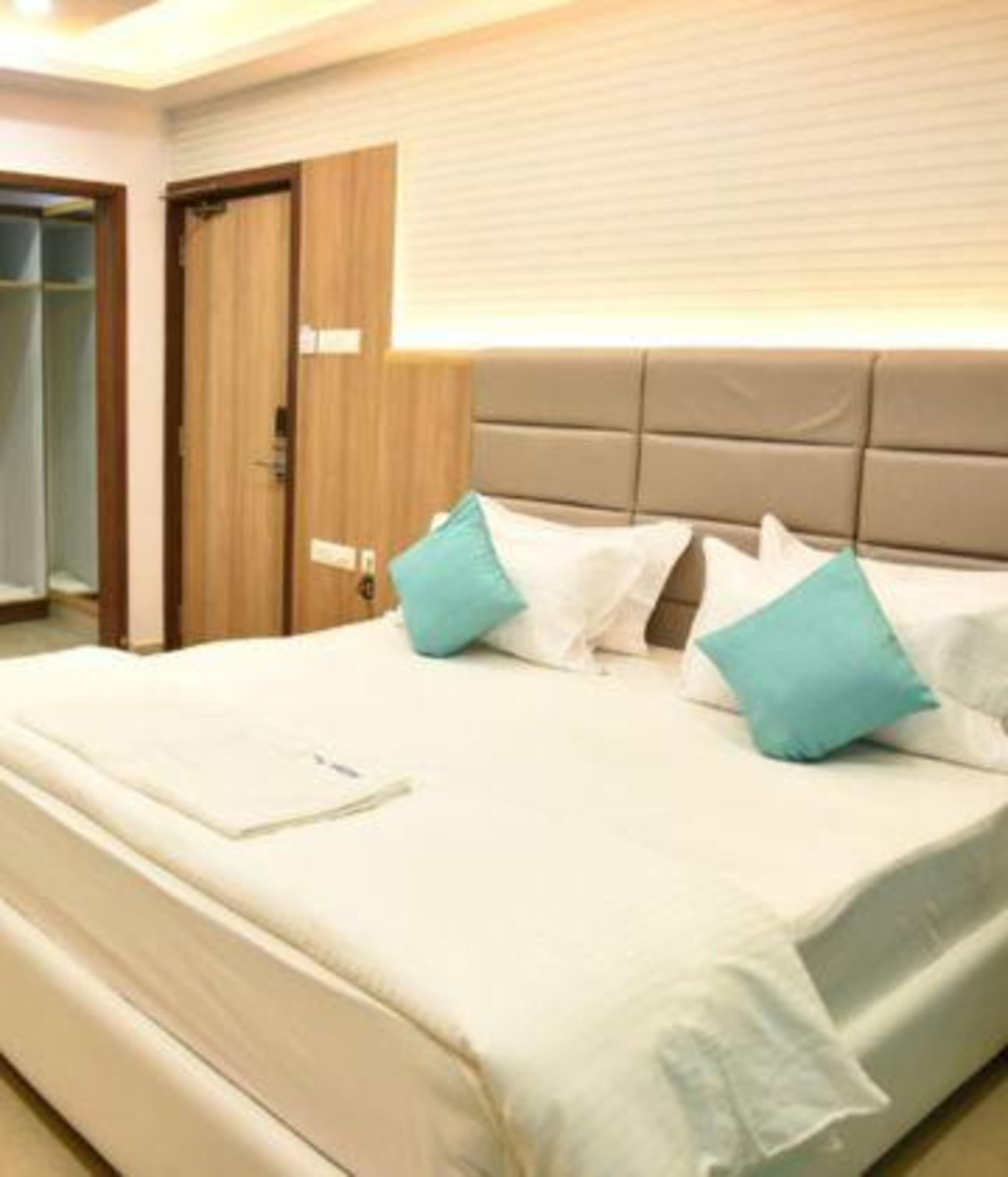 Fabhotel Prime Aditya Homes