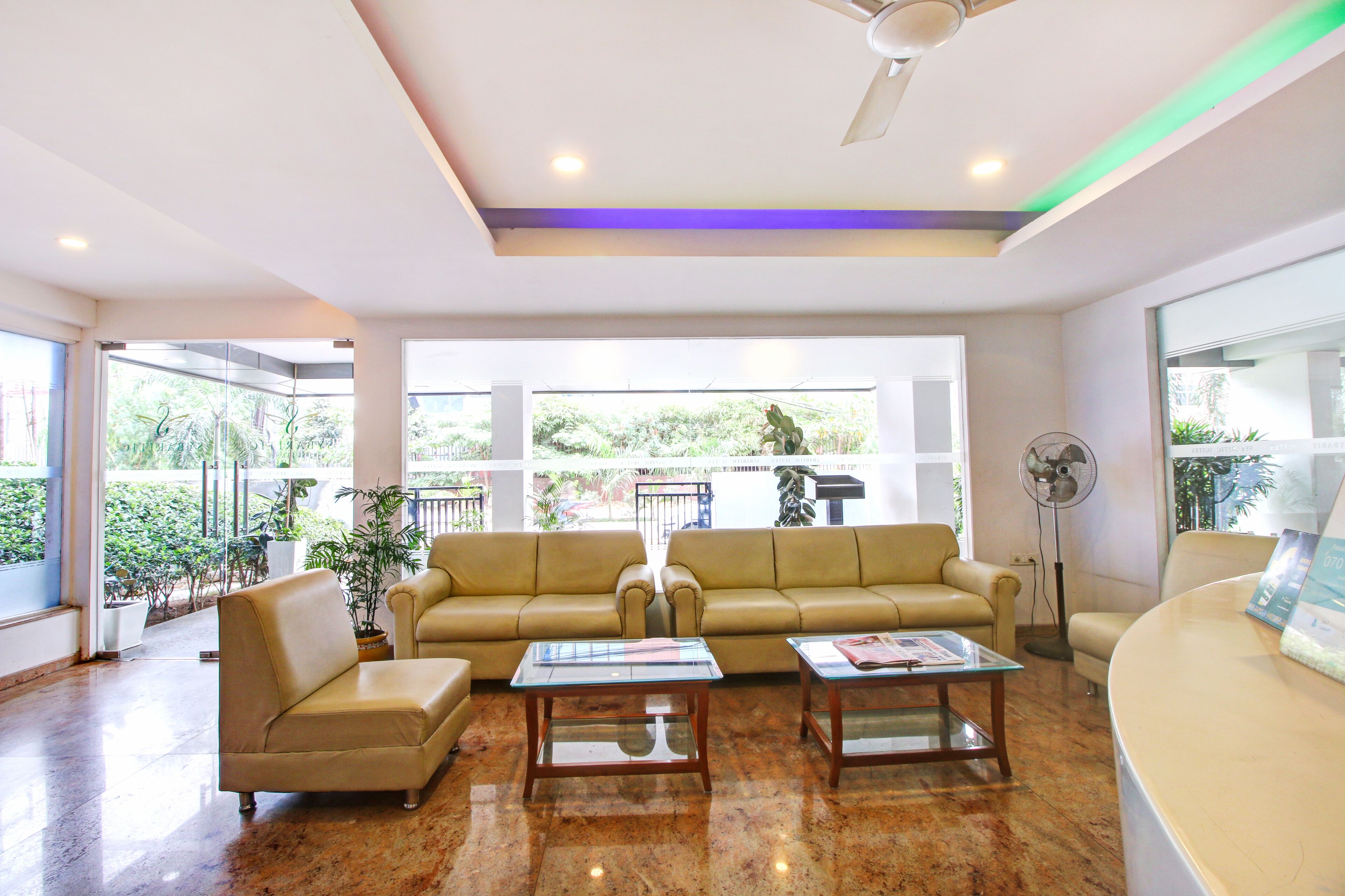 Fabhotel Syberitic Suites