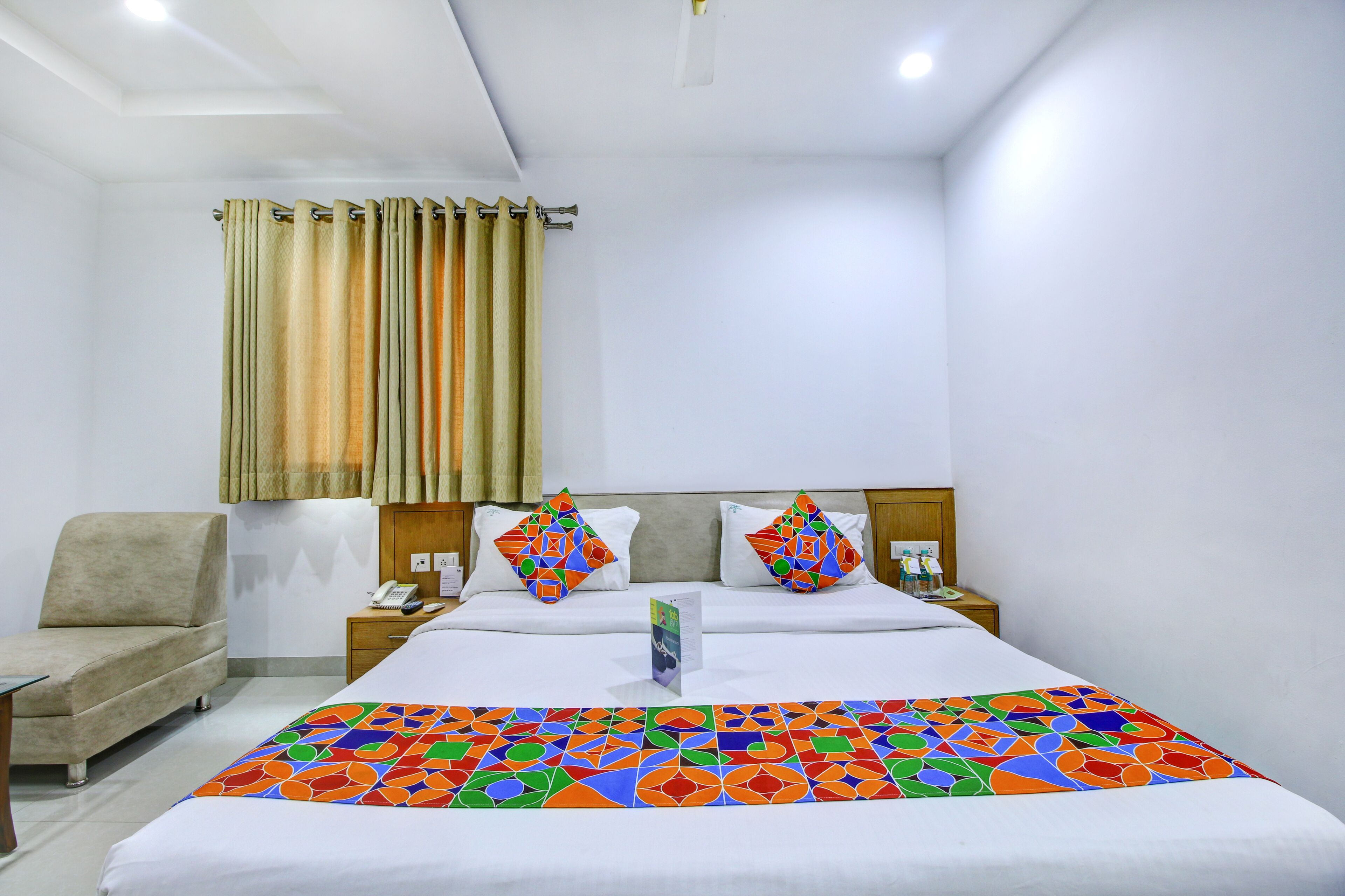 Fabhotel Syberitic Suites