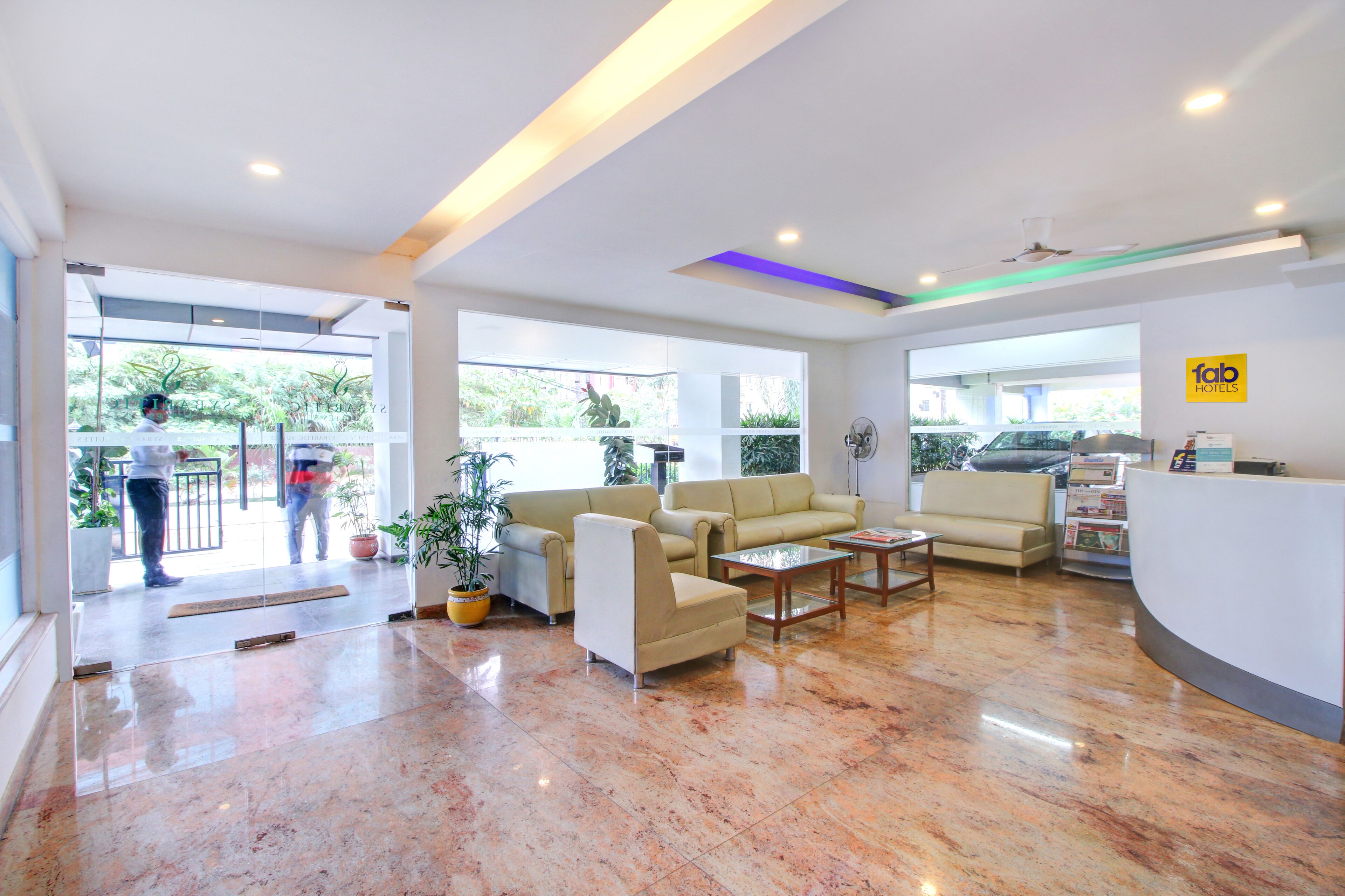 Fabhotel Syberitic Suites