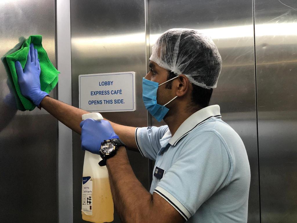 Holiday Inn Express Hyderabad Banjara Hills