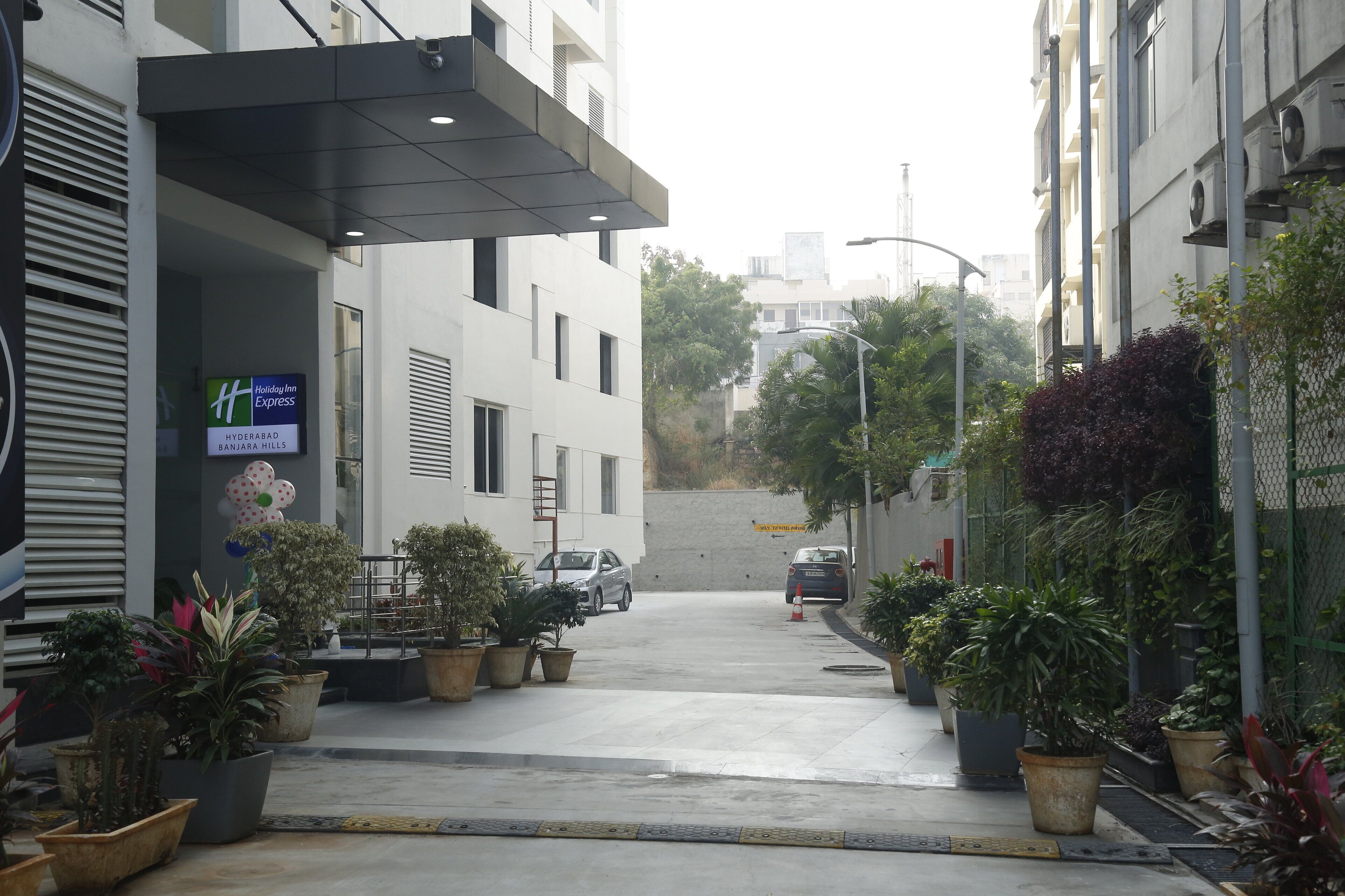 Holiday Inn Express Hyderabad Banjara Hills