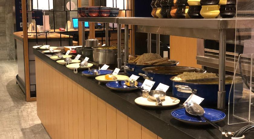 Holiday Inn Express Hyderabad Banjara Hills