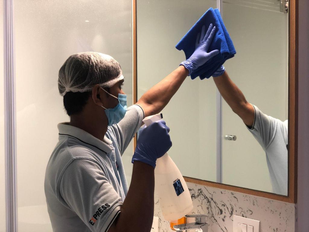 Holiday Inn Express Hyderabad Banjara Hills